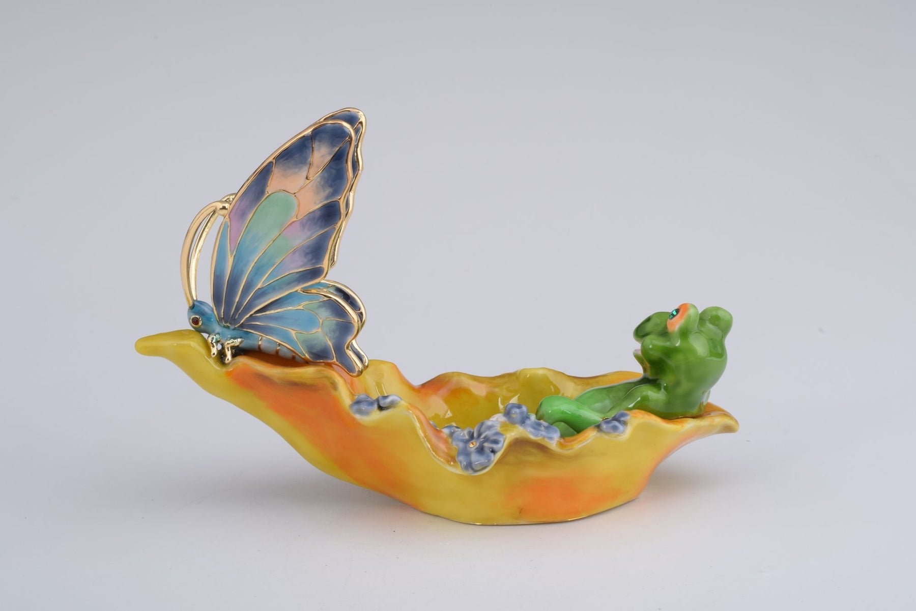 Keren Kopal Frog and a Butterfly in a Shell