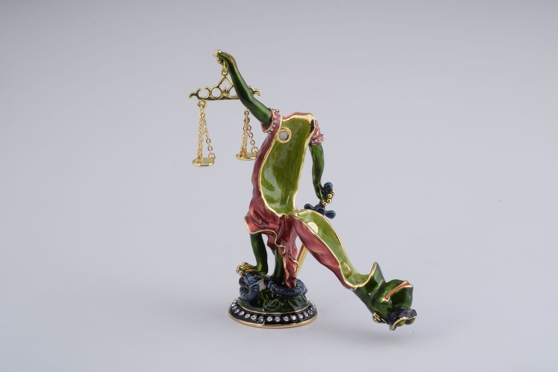 Keren Kopal Frog of Justice