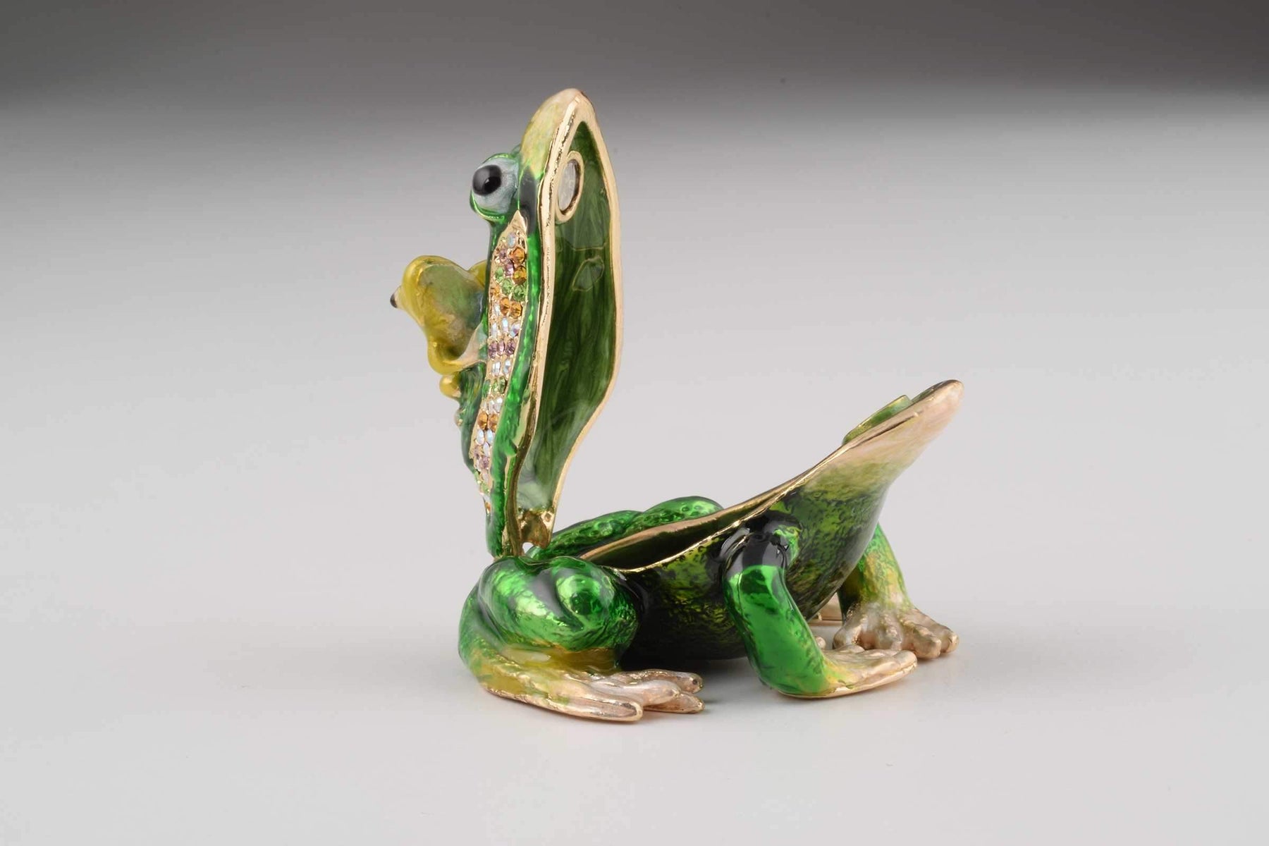 Keren Kopal Frog with a Baby Frog