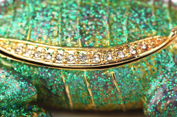 Keren Kopal Glittery Green Dragon