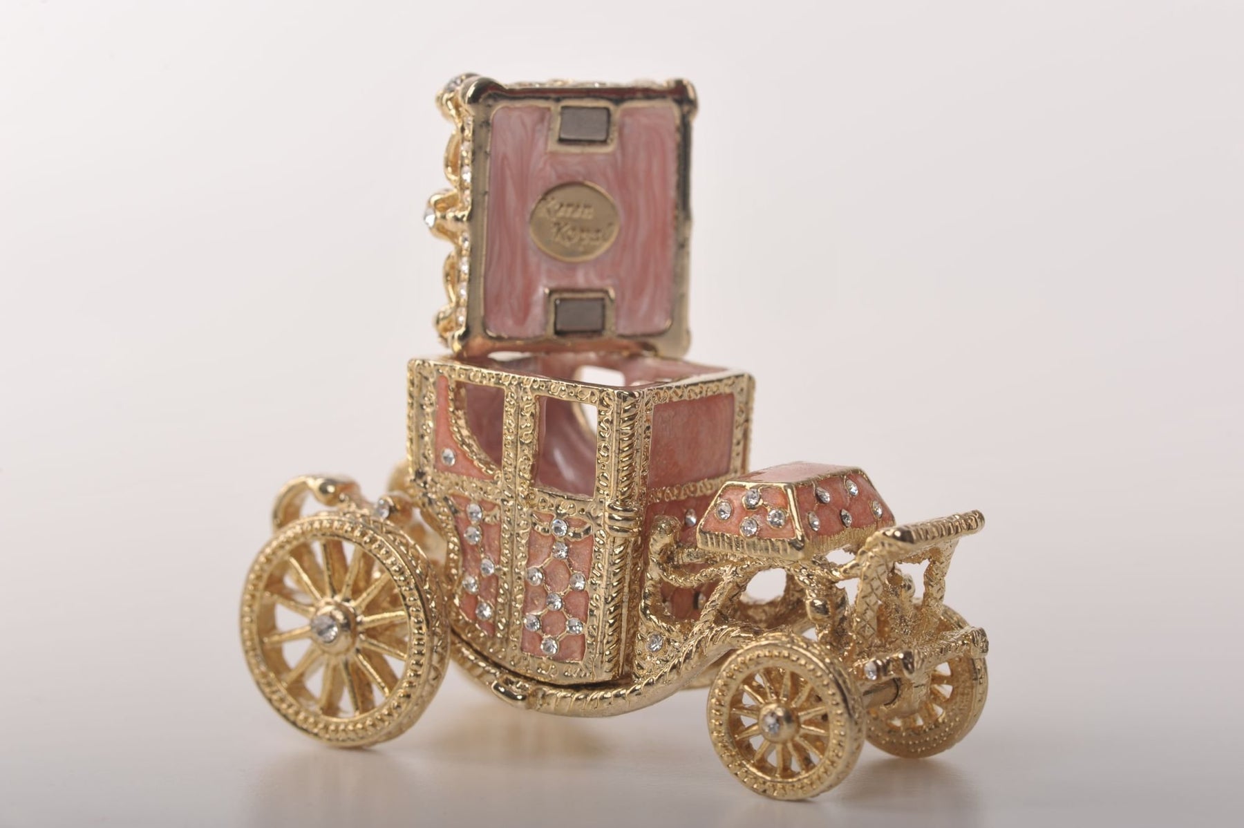 Keren Kopal Golden Pink Carriage