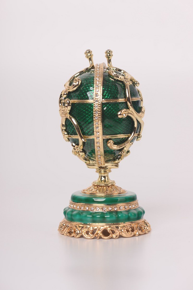 Keren Kopal Green Faberge Egg with a Removable Flower Bouquet
