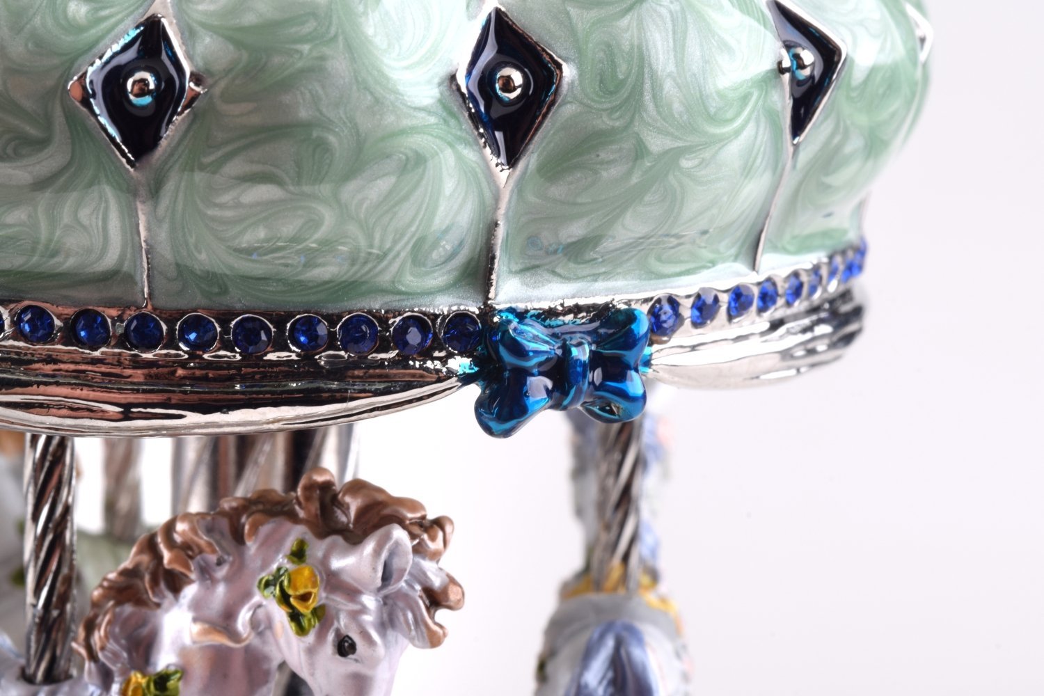 Keren Kopal Green Musical Carousel