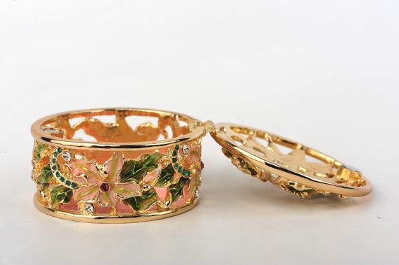 Keren Kopal Green & Pink Flowers Trinket Box