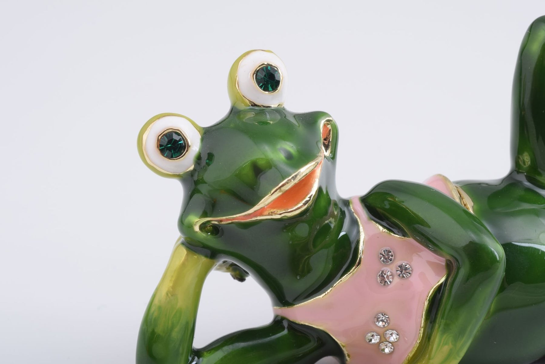 Keren Kopal Gymnastic Frog with a Pink Shirt