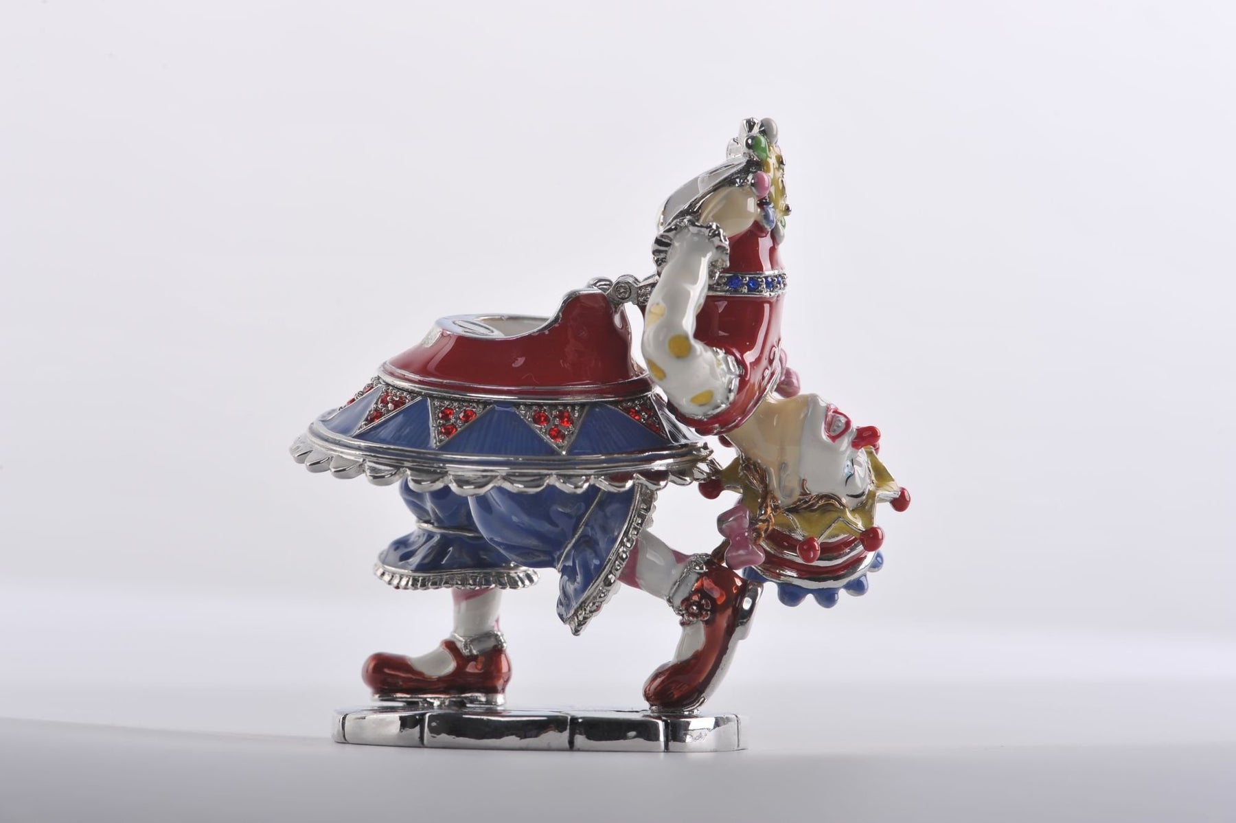 Keren Kopal Happy Female Clown