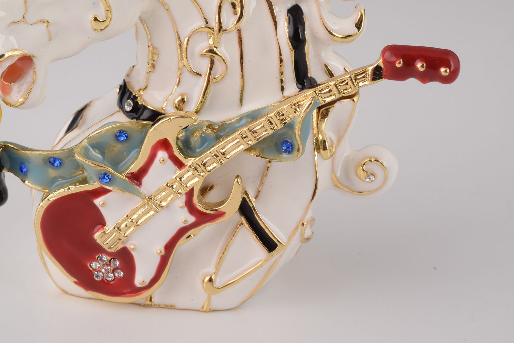 Keren Kopal Horse Head with a Guitar