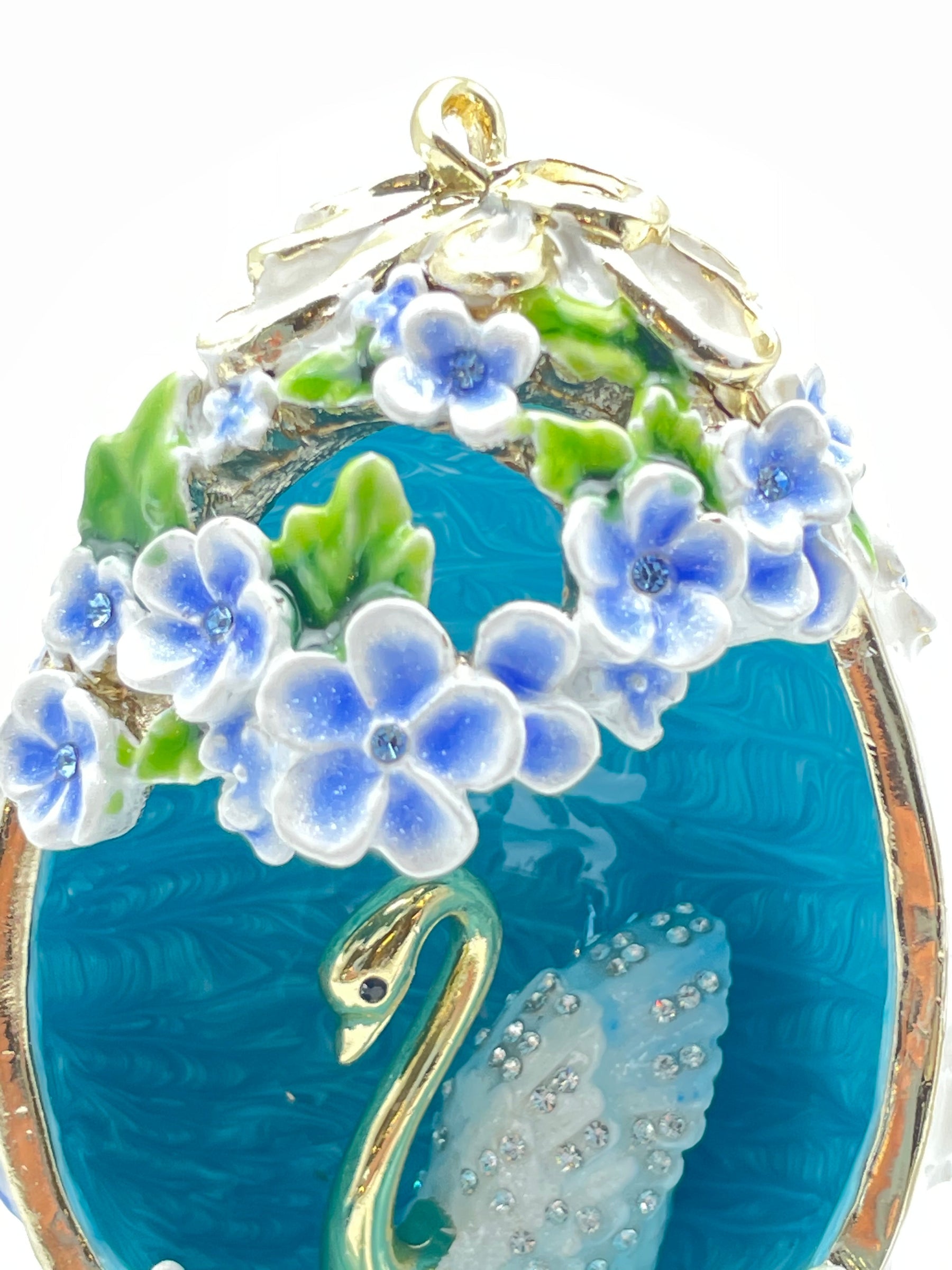 Keren Kopal turquoise egg with a swan
