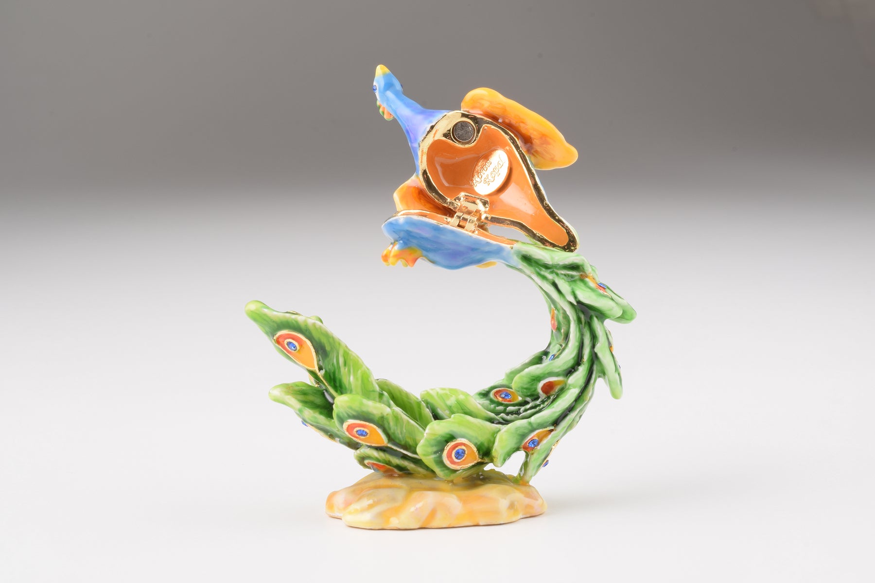 Keren Kopal Beautiful Peacock