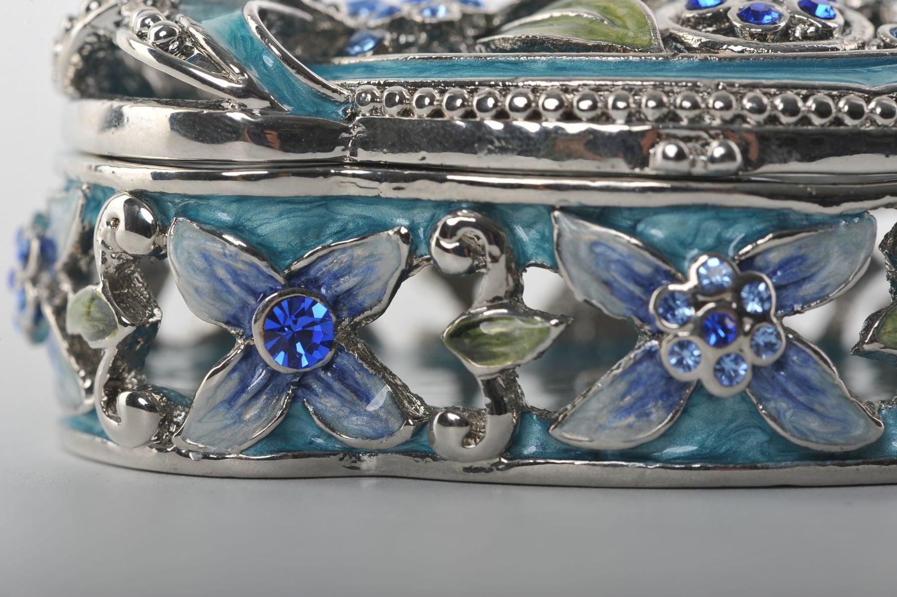 Keren Kopal Light Blue with Flowers Box