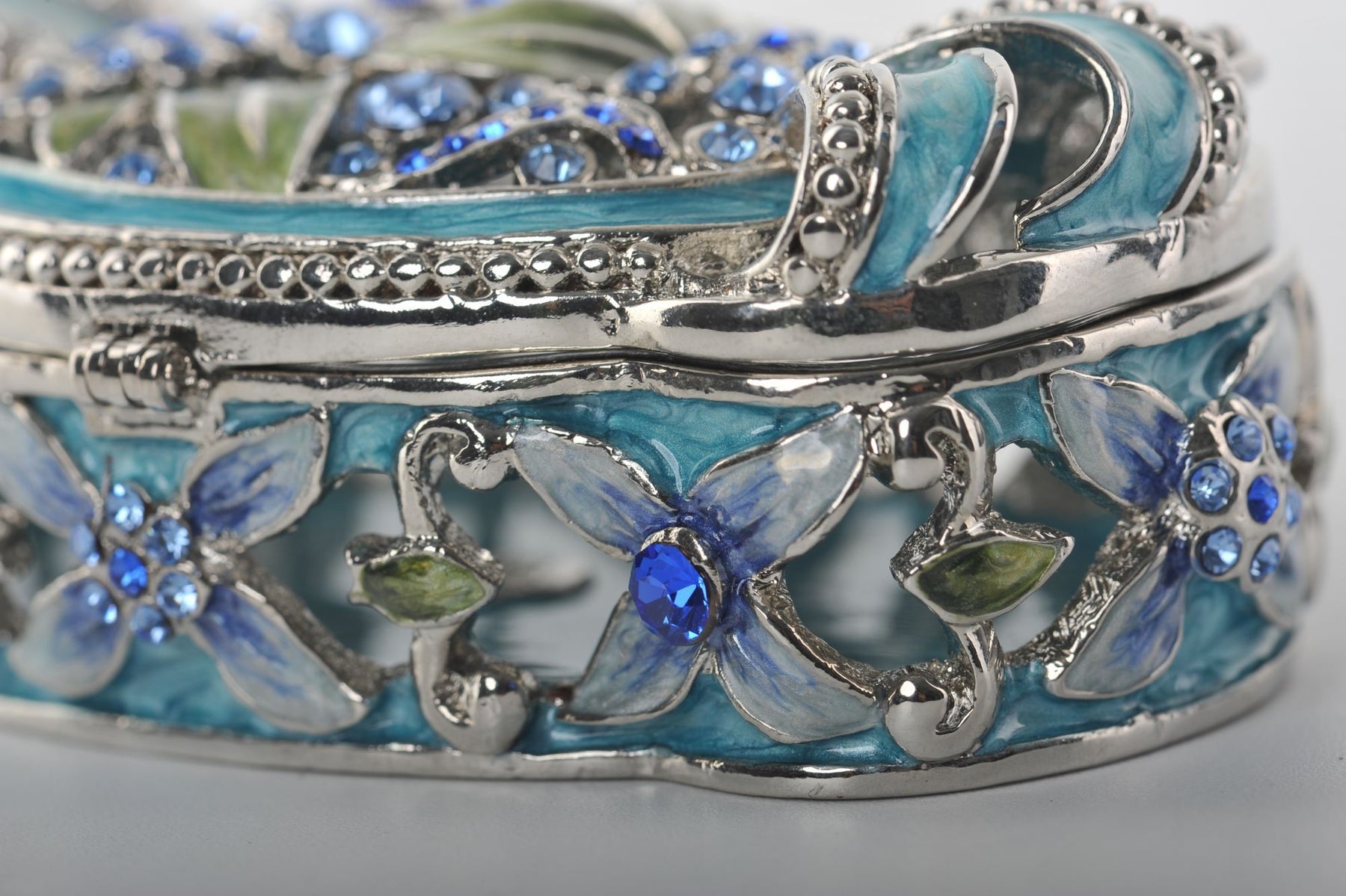 Keren Kopal Light Blue with Flowers Box