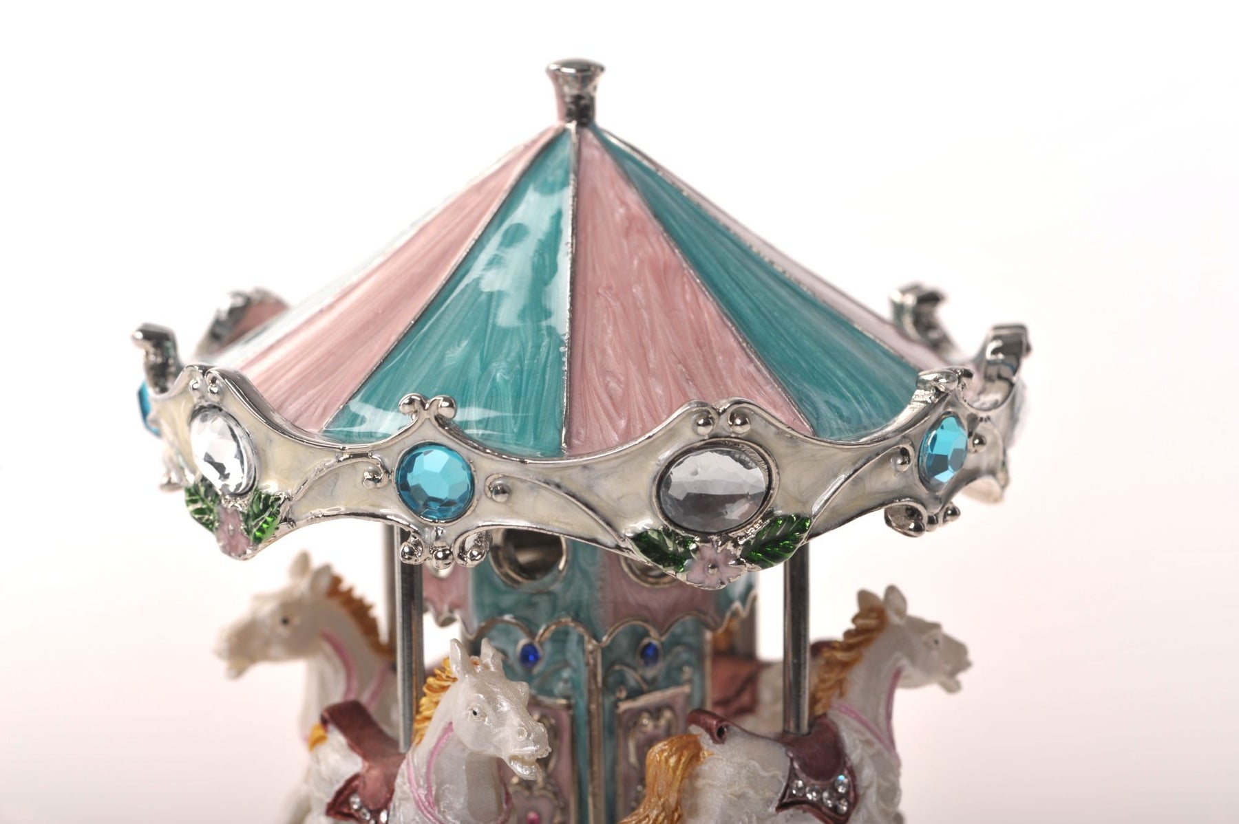 Keren Kopal Musical Pink Horse Carousel