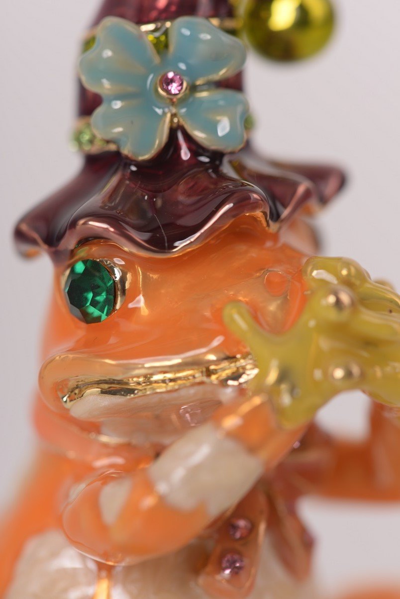 Keren Kopal Orange Speak No Evil Frog