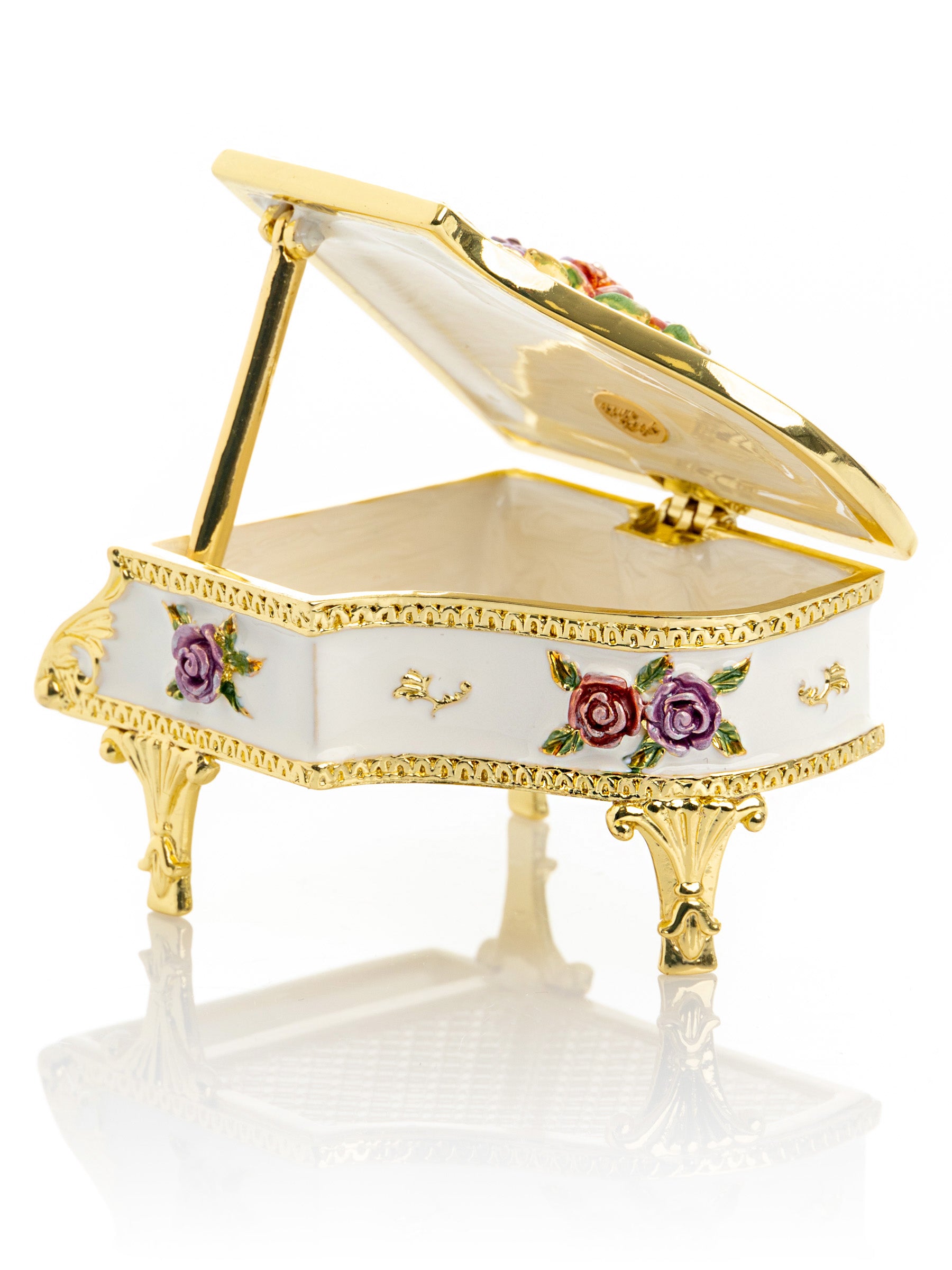 Keren Kopal White piano with flowers