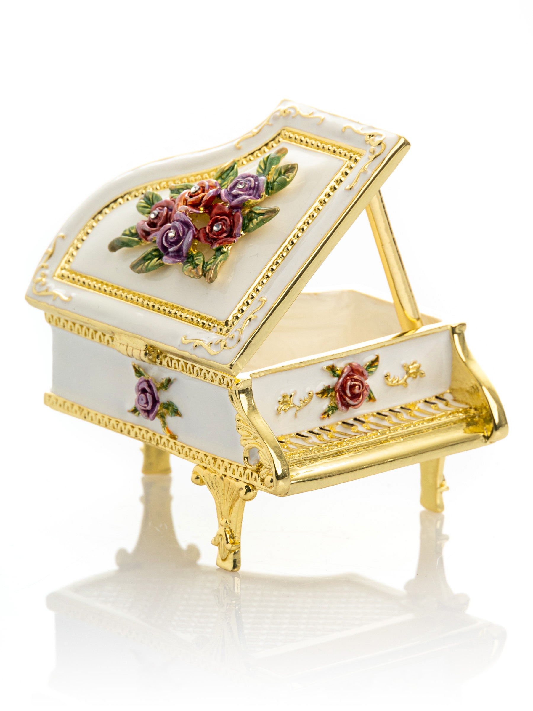 Keren Kopal White piano with flowers