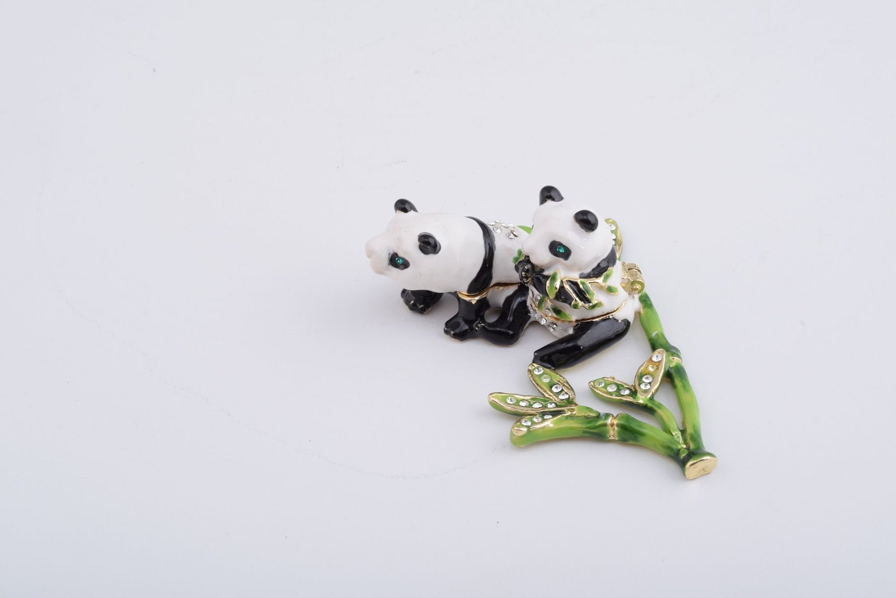 Keren Kopal Panda Bears
