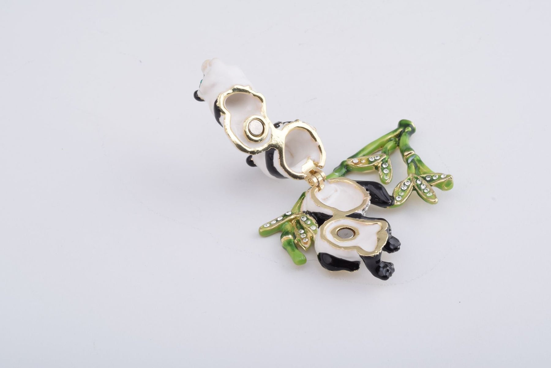 Keren Kopal Panda Bears