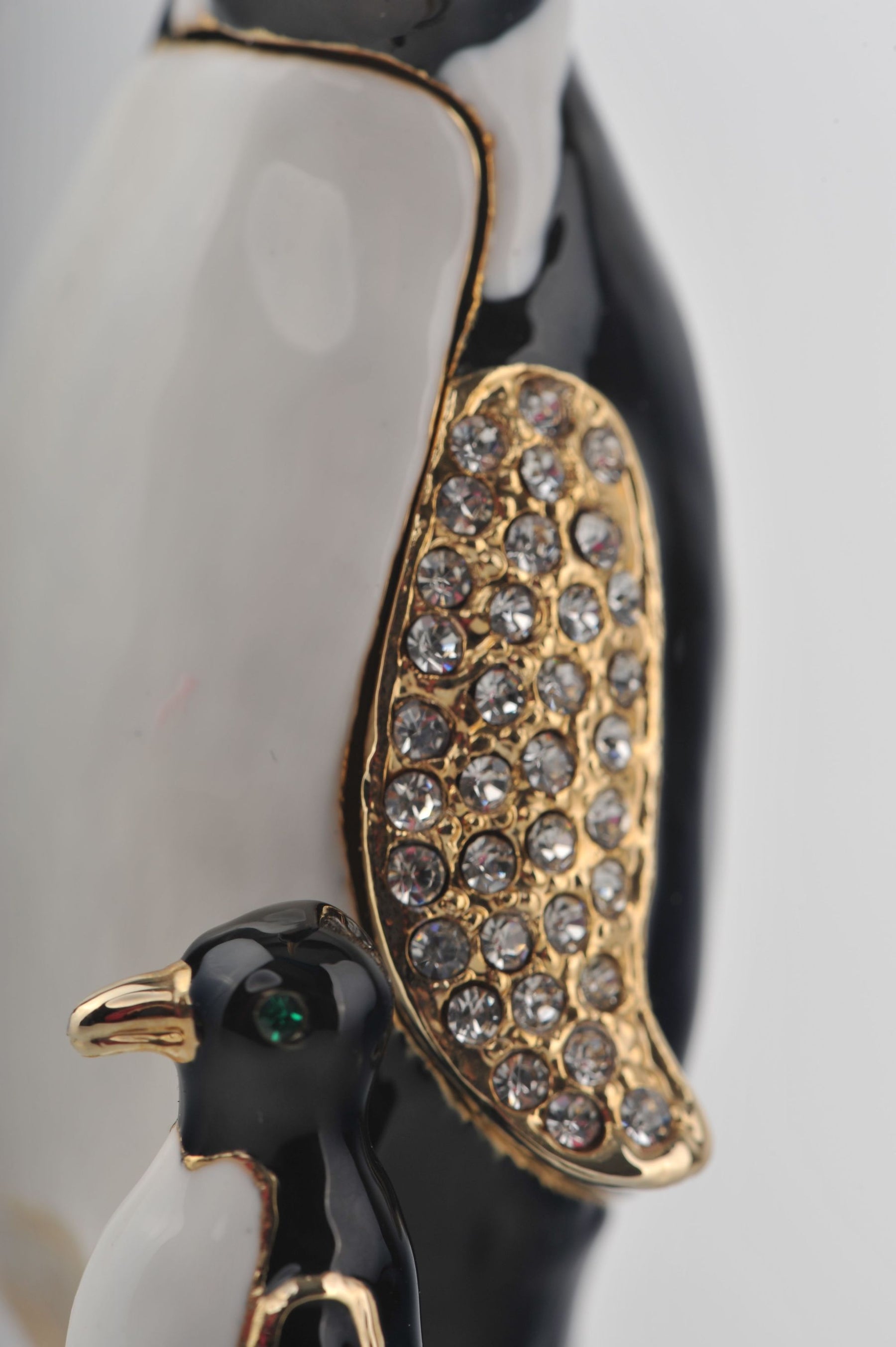 Keren Kopal Penguins Trinket Box