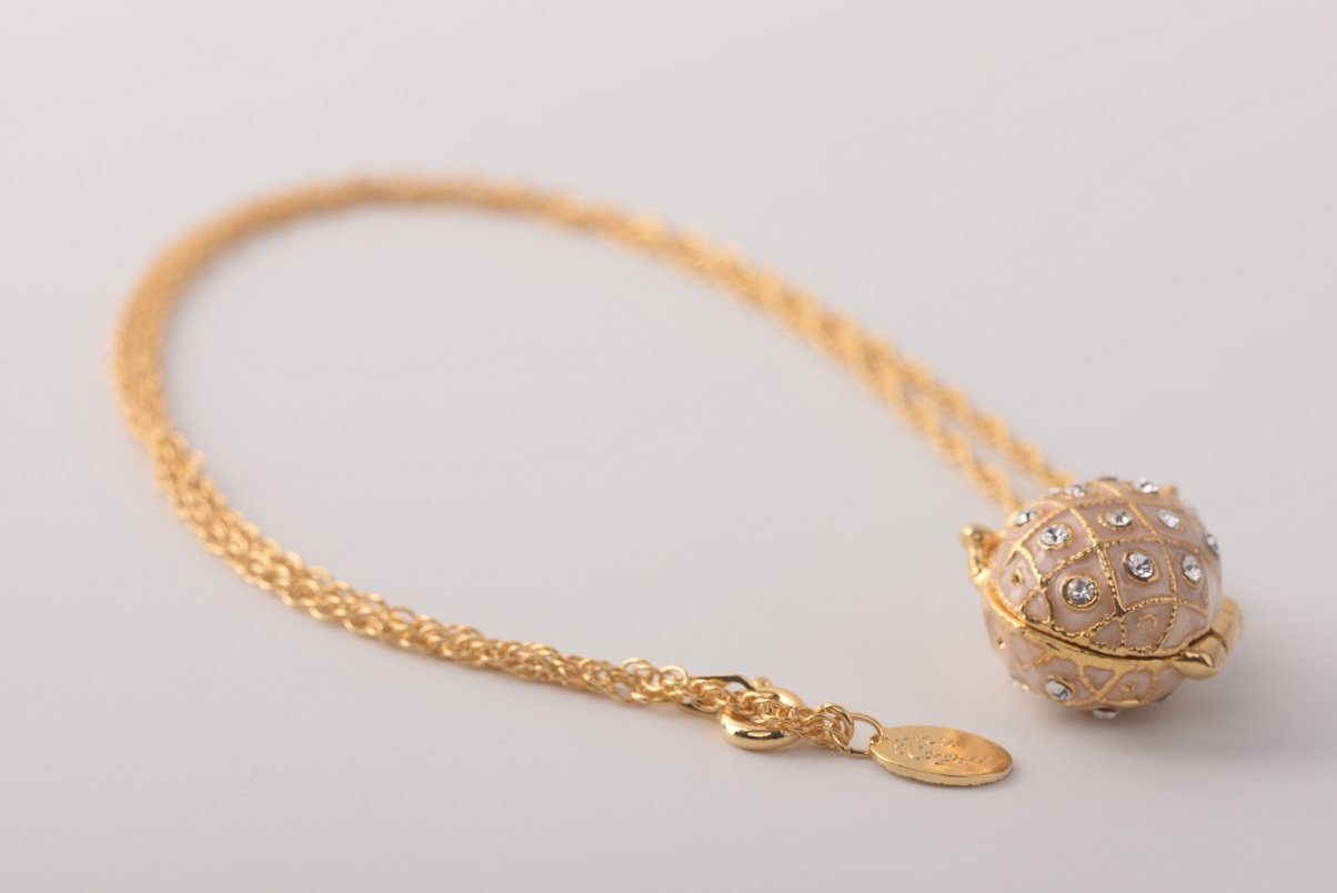 Keren Kopal Pink Pendant Necklace with an Apple Inside