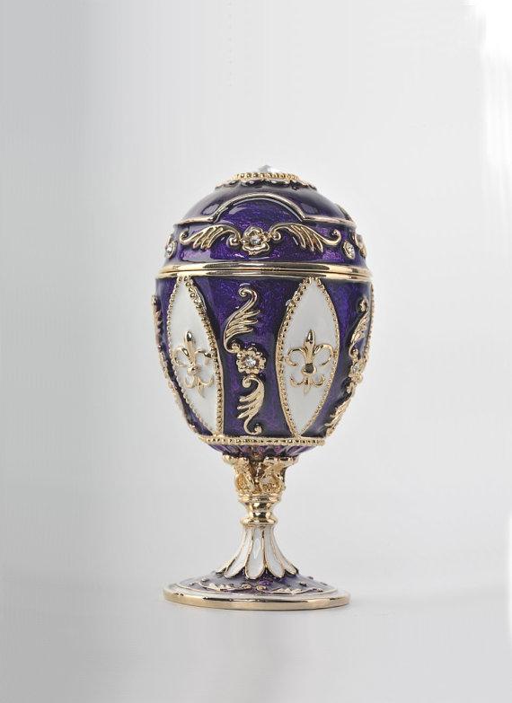Keren Kopal Purple Faberge Egg with chicken
