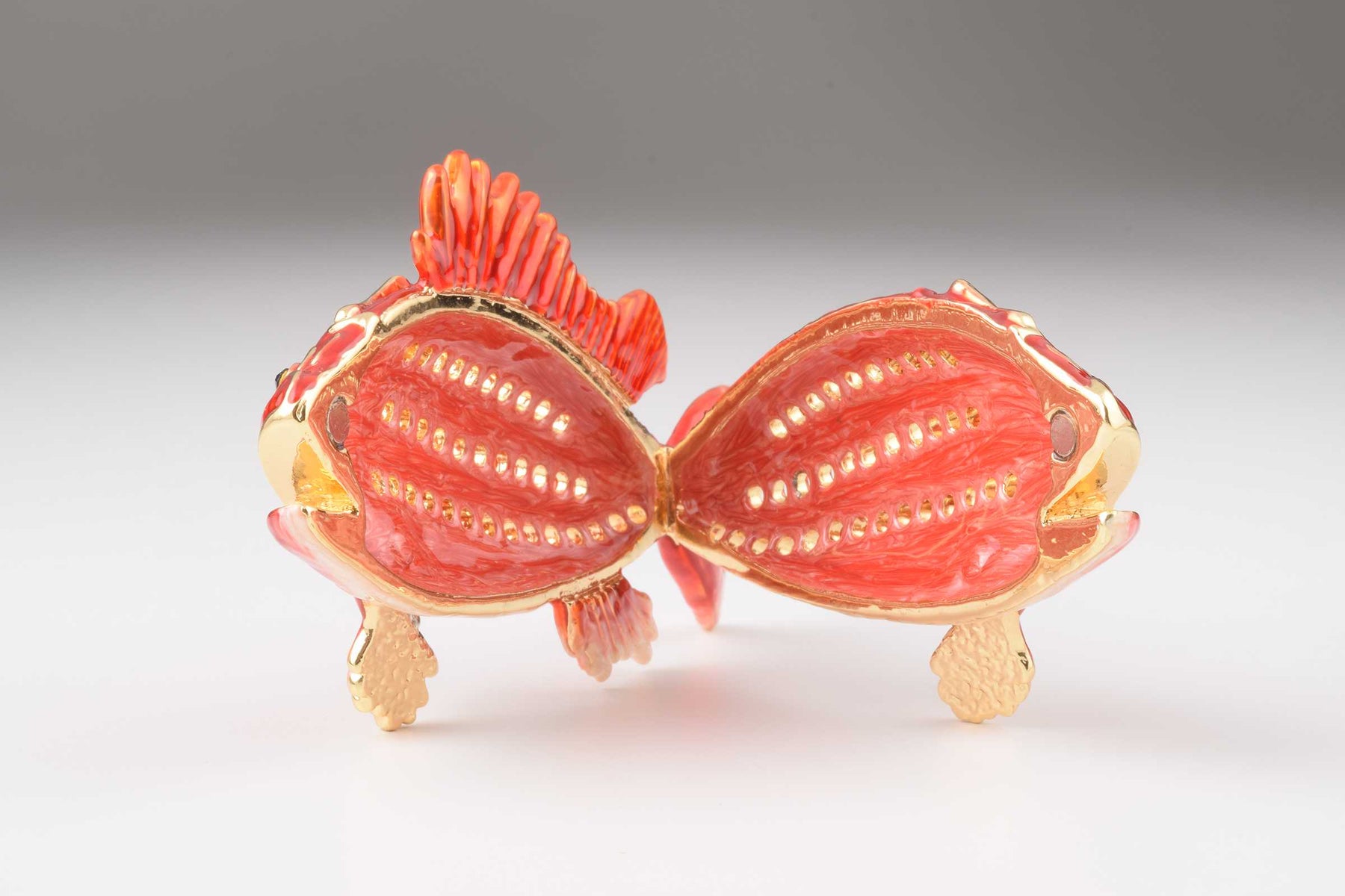 Keren Kopal Red Fish