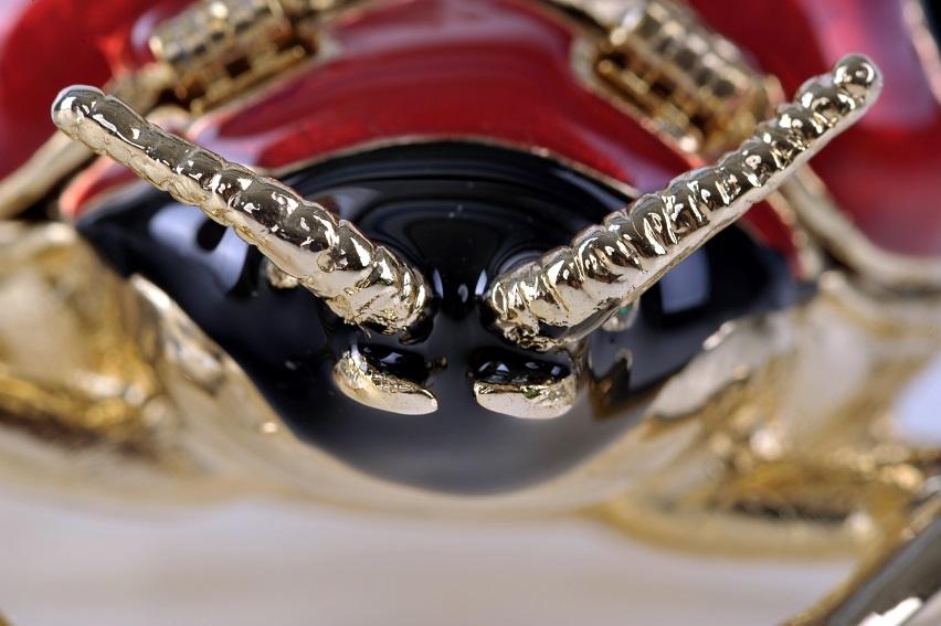 Keren Kopal Red Ladybug