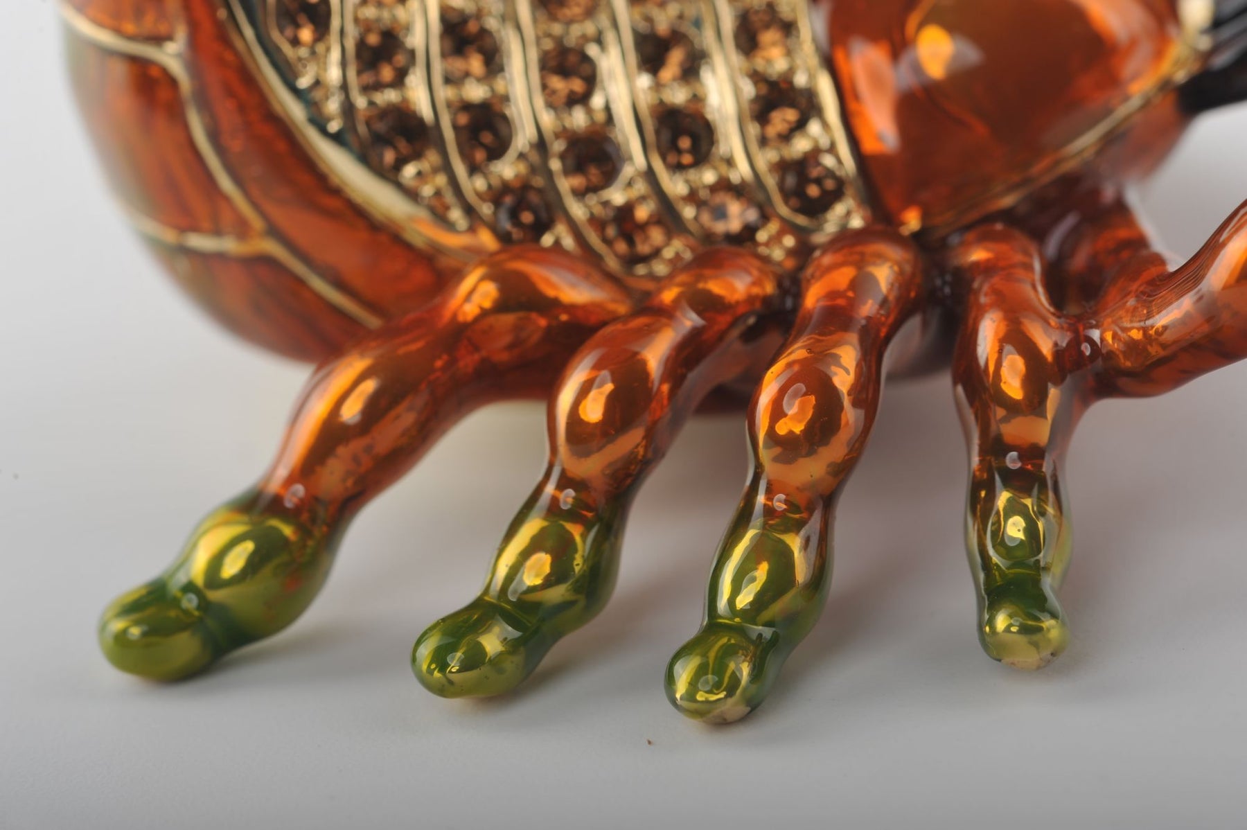 Keren Kopal Scorpion