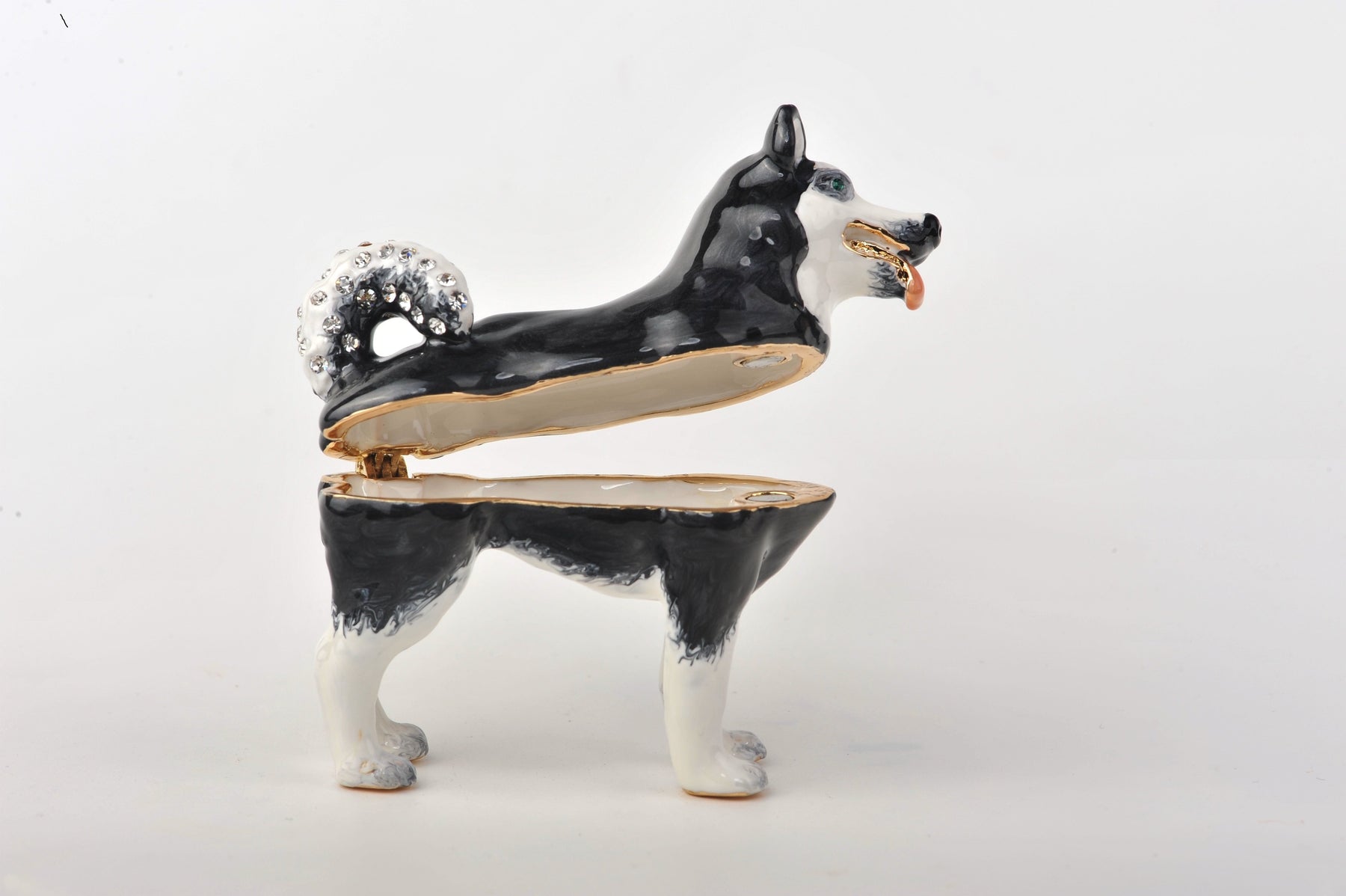 Keren Kopal Siberian Husky Dog