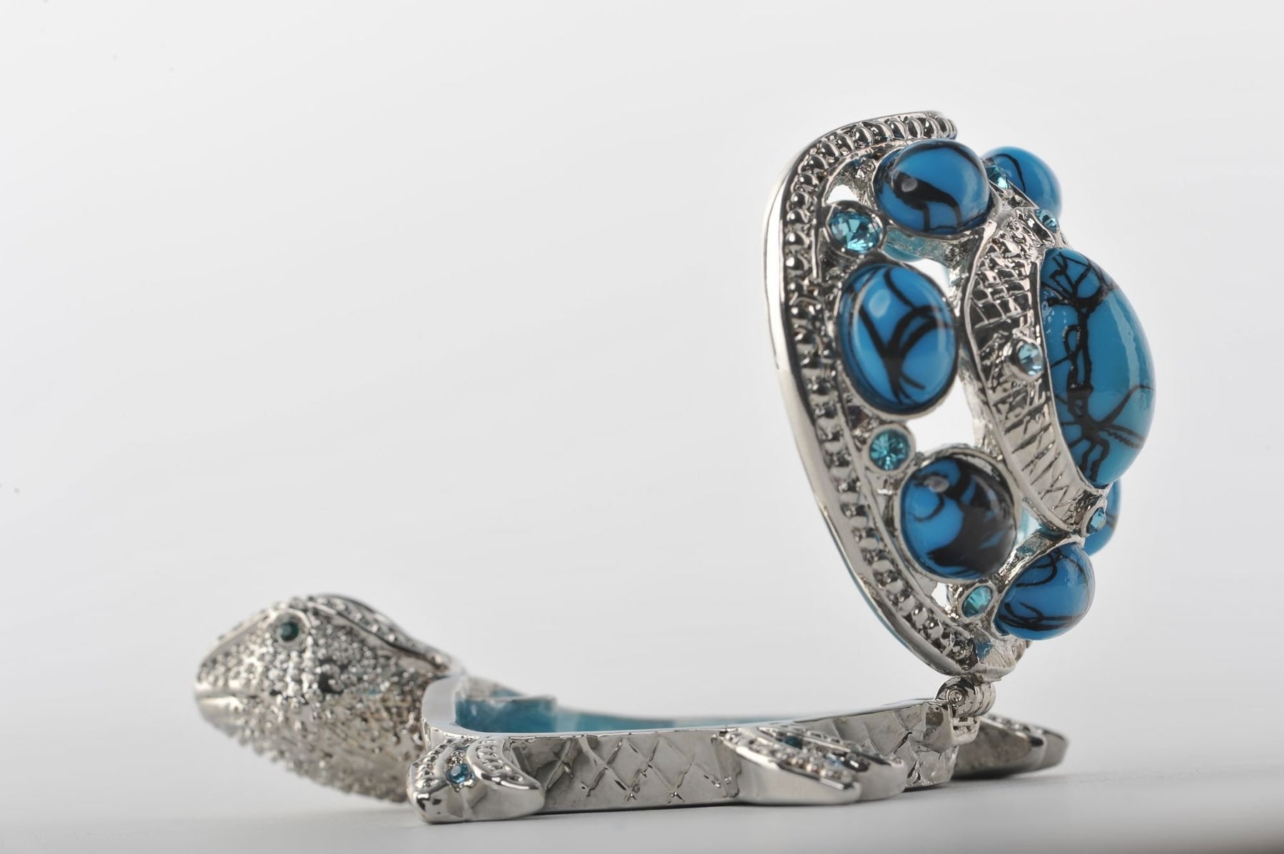 Keren Kopal Silver Blue Turtle