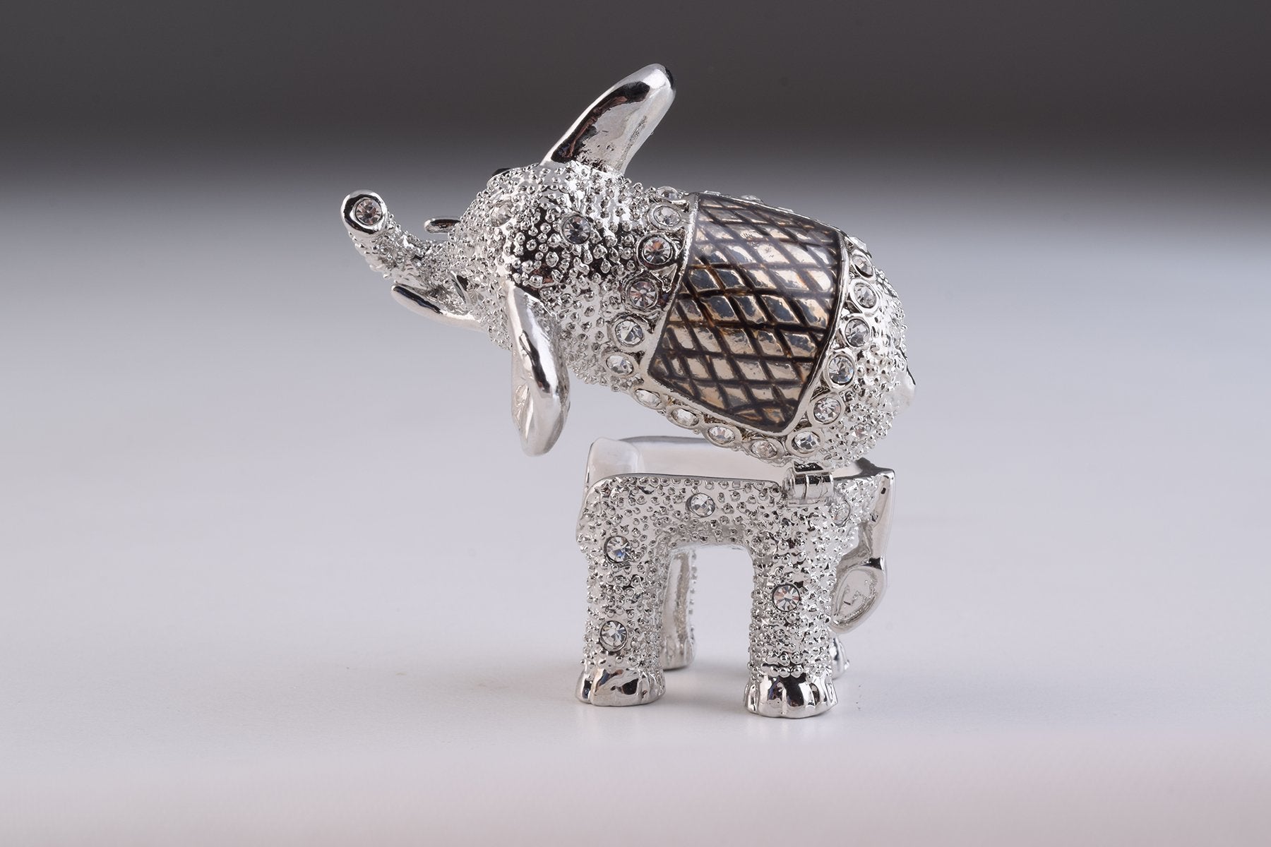 Keren Kopal Silver Elephant