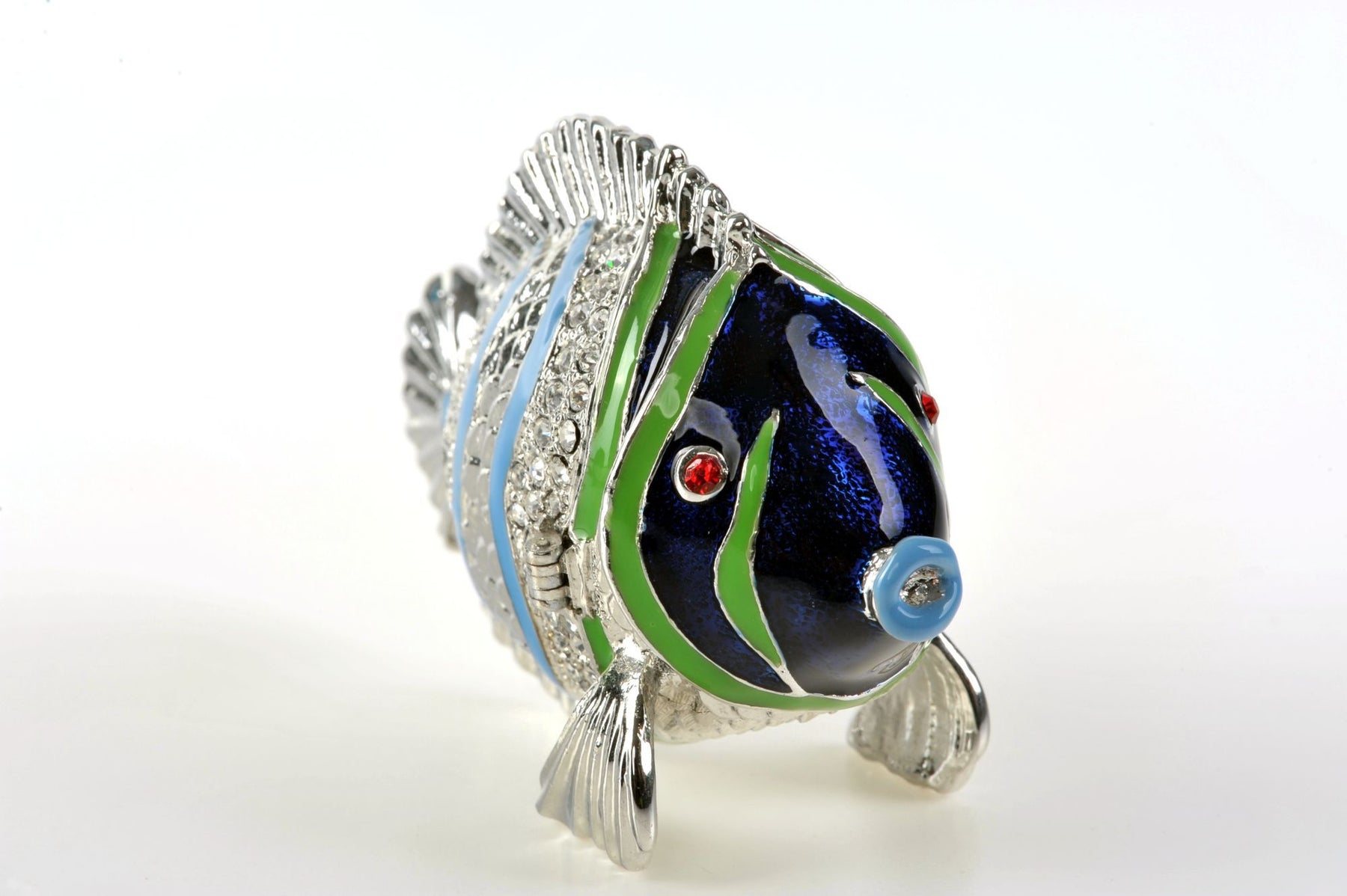 Keren Kopal Silver Fish