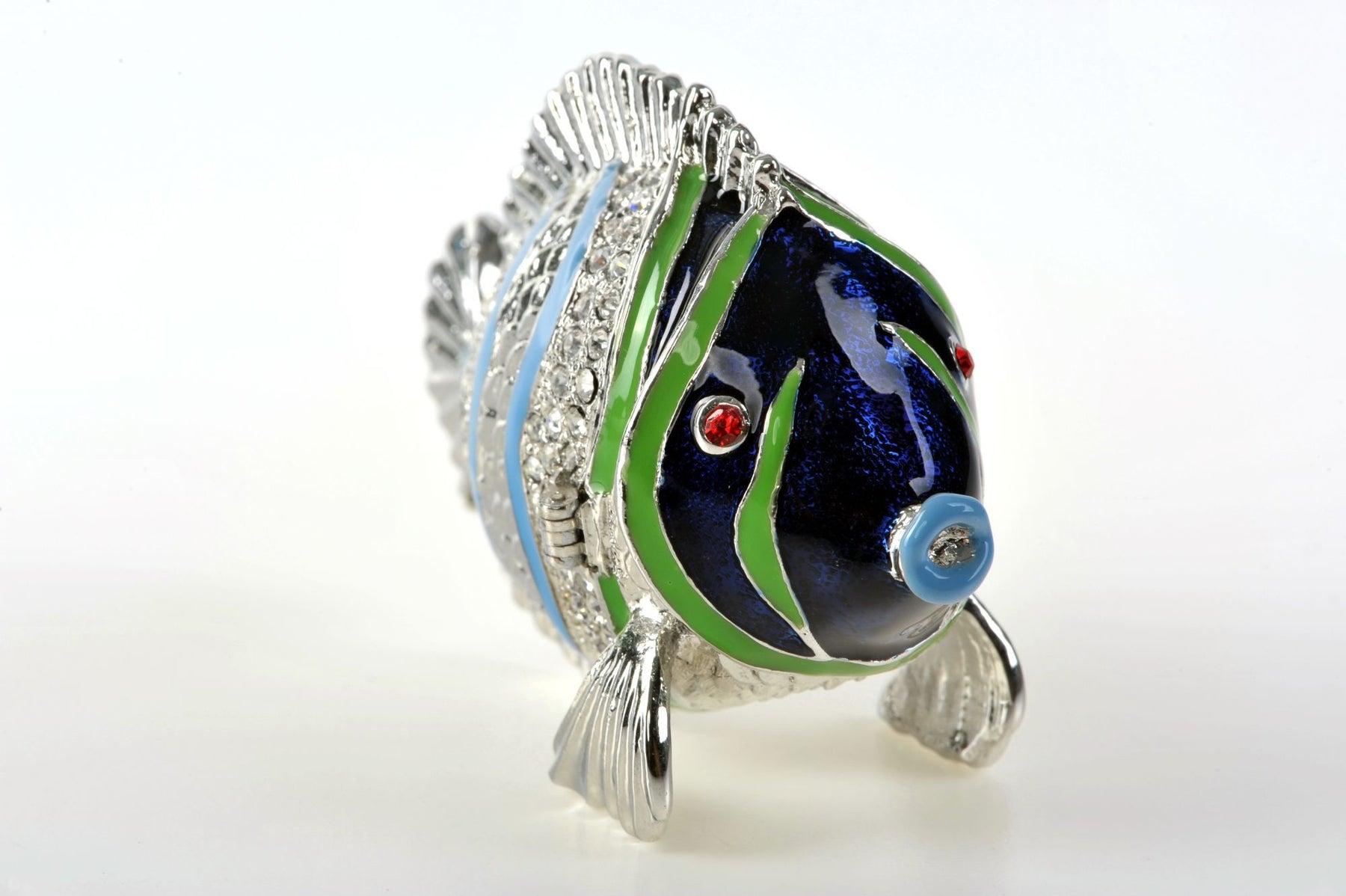 Keren Kopal Silver Fish