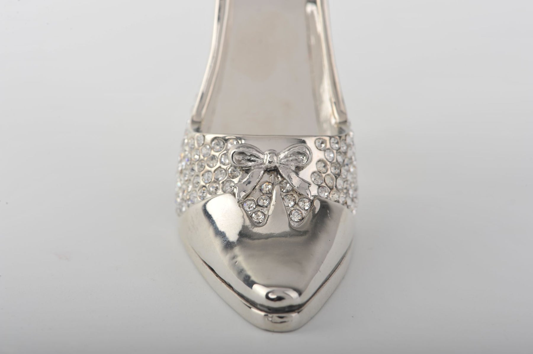Keren Kopal Silver White Lady Trinket Shoe