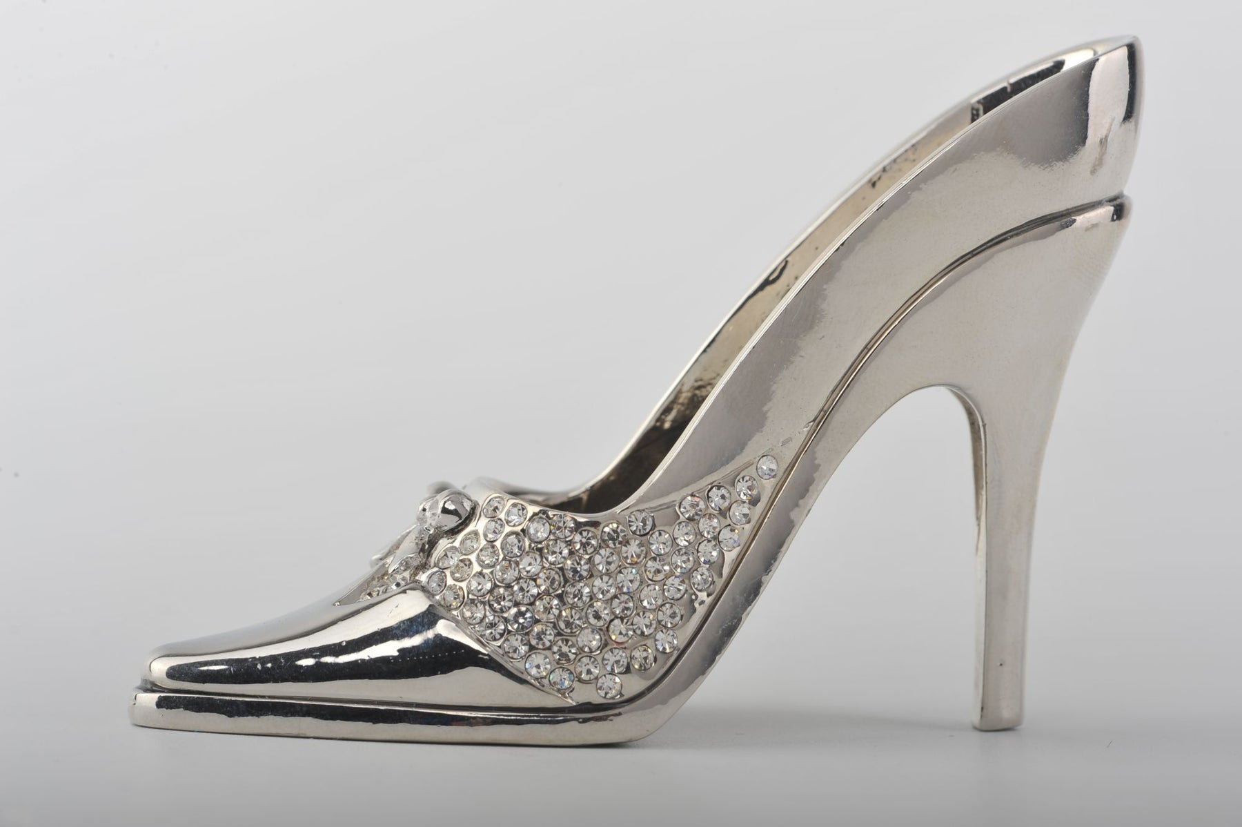 Keren Kopal Silver White Lady Trinket Shoe