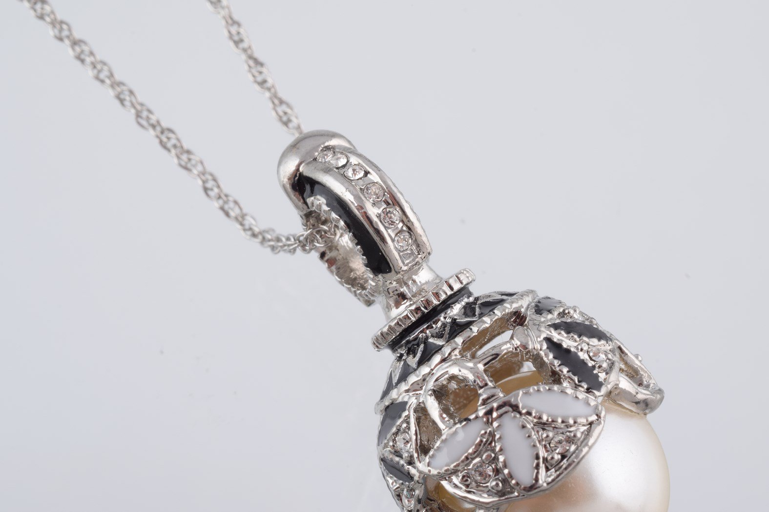 Keren Kopal Silver & Black Pearl Egg Pendant Necklace
