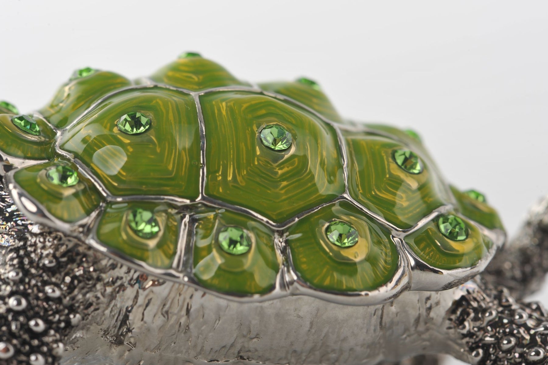 Keren Kopal Silver & Green Turtle