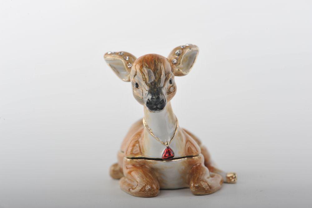 Keren Kopal Sitting Bambi