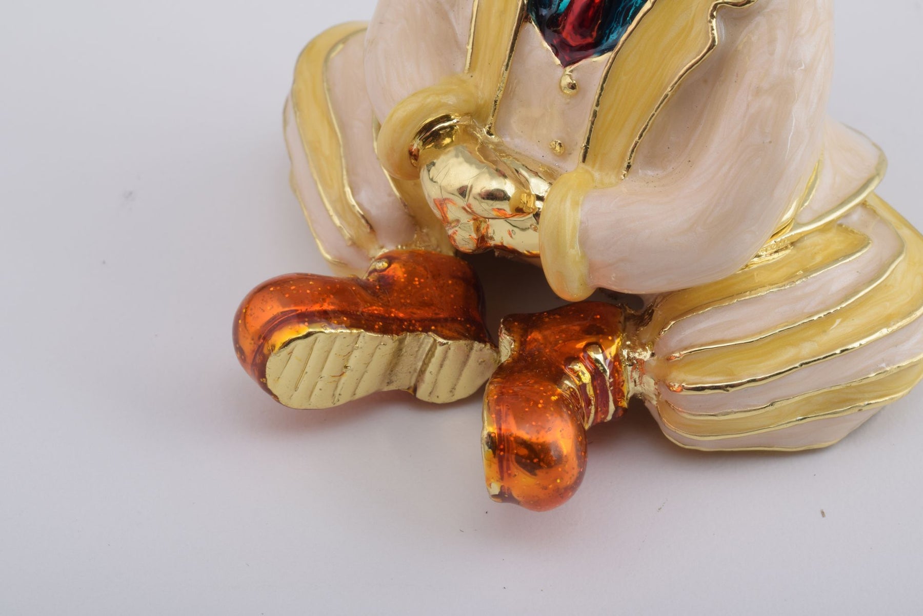 Keren Kopal Sophisticated Pig