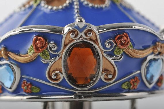 Keren Kopal Spinning Music Playing Blue Elephants Carousel