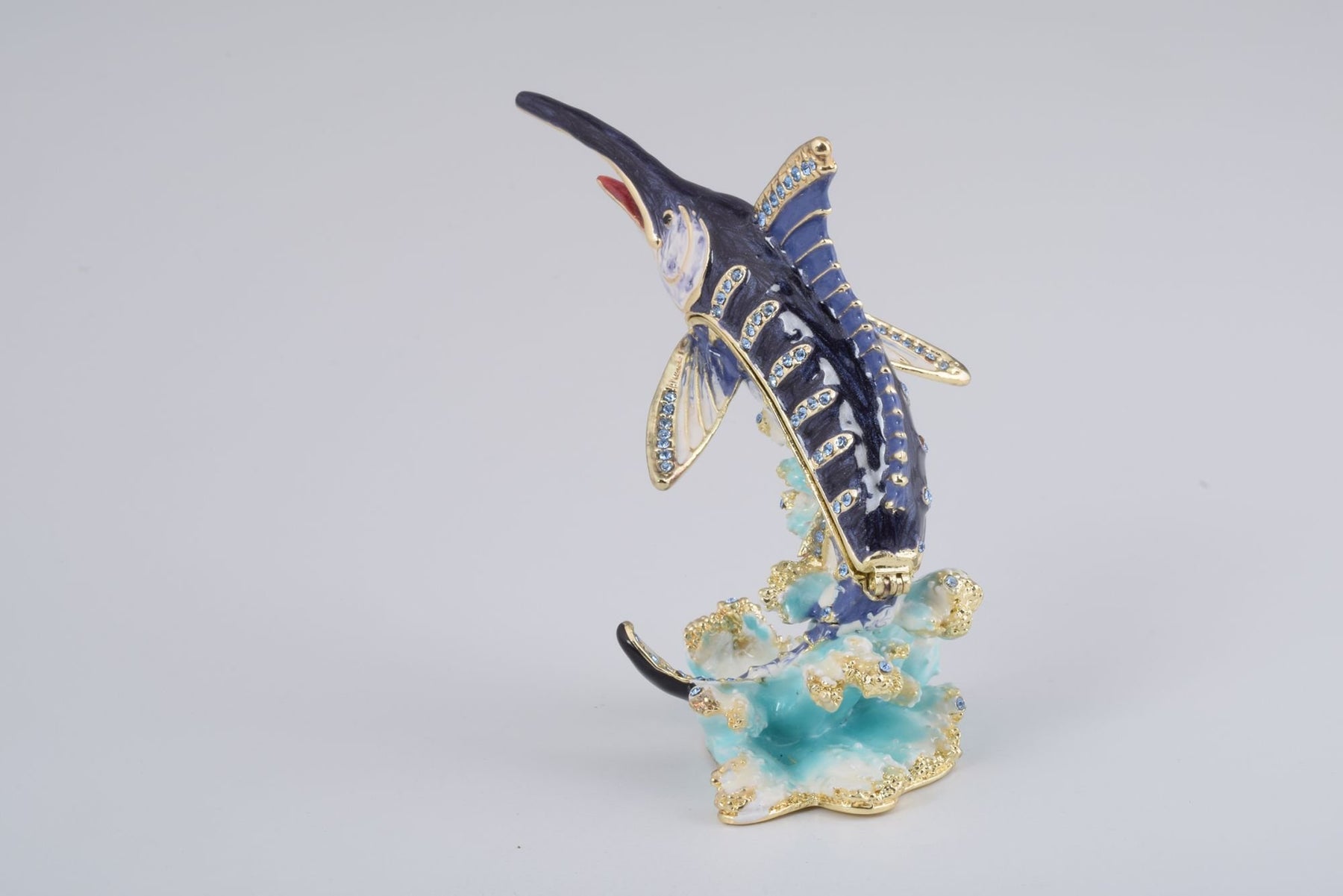 Keren Kopal Swordfish in the Sea