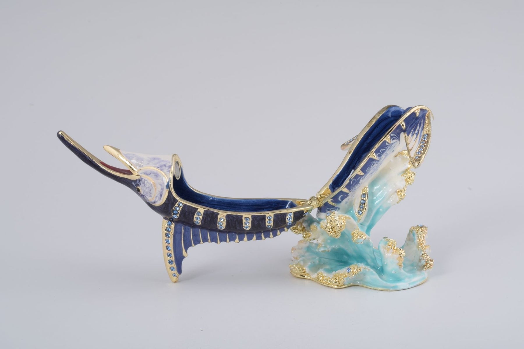 Keren Kopal Swordfish in the Sea