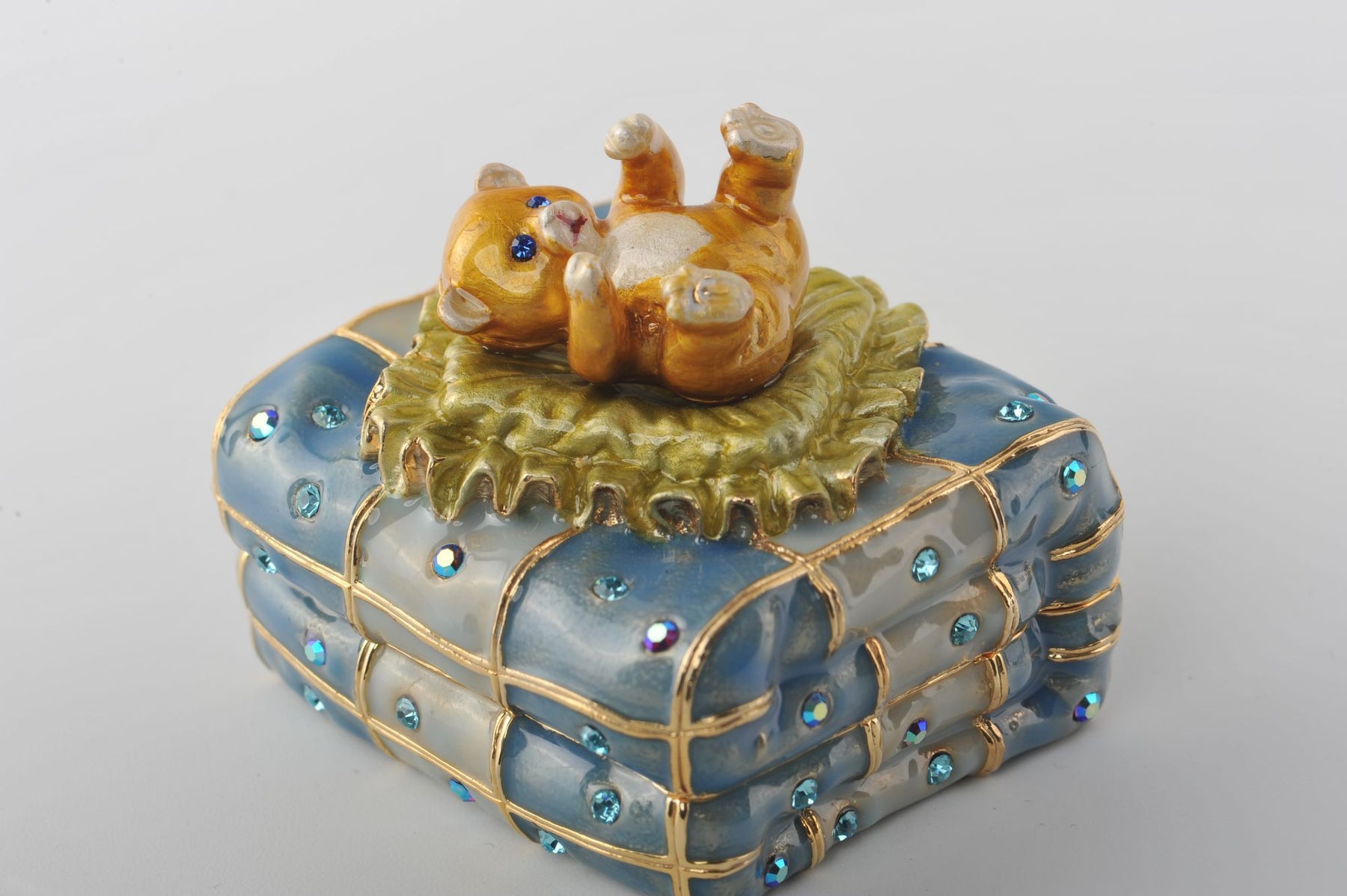 Keren Kopal Teddy Bear on Suitcase