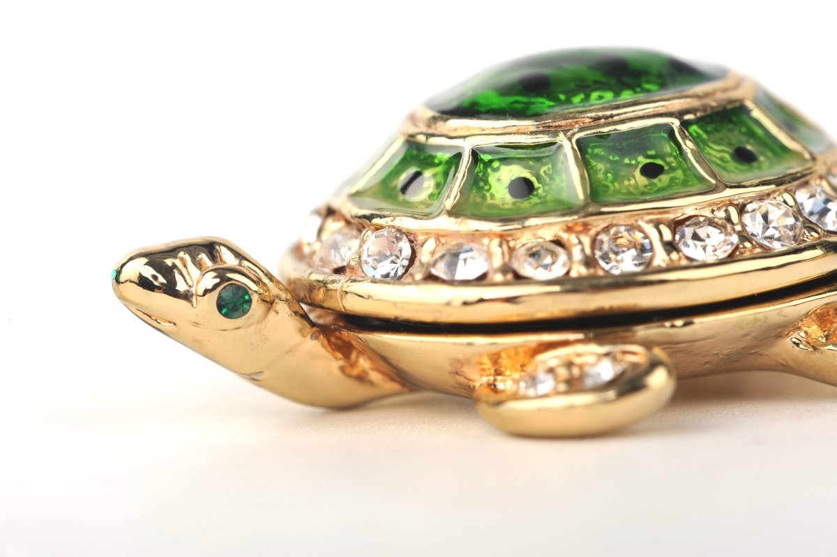 Keren Kopal Tiny Green & Gold Sea Turtle