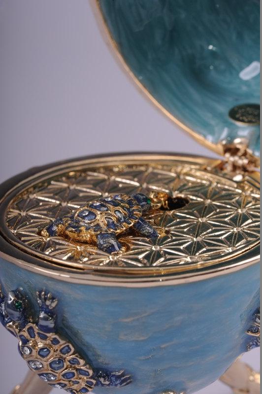 Keren Kopal Turtles Faberge Egg Trinket Box with a Surprise Turtle Pendant