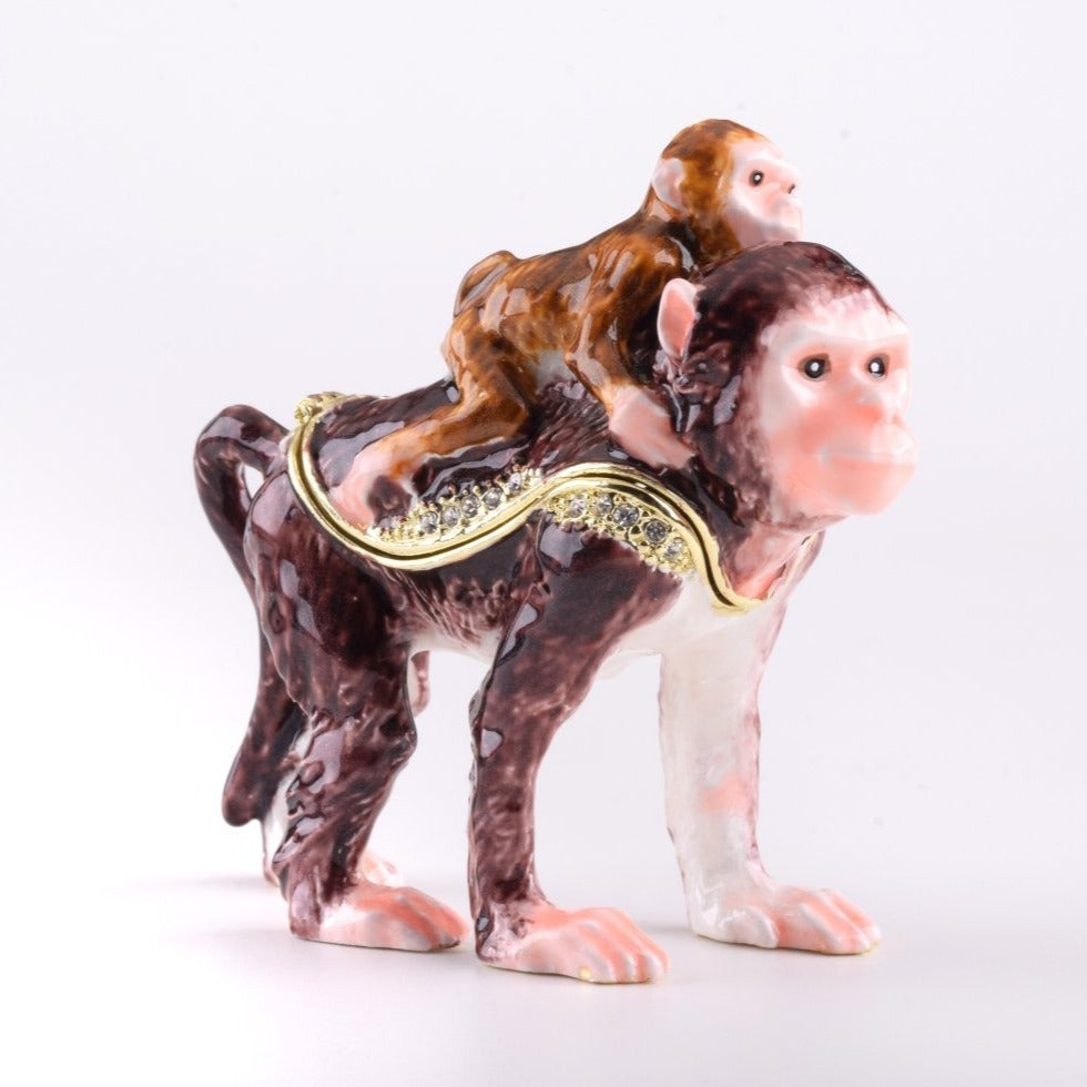 Keren Kopal Two Monkeys