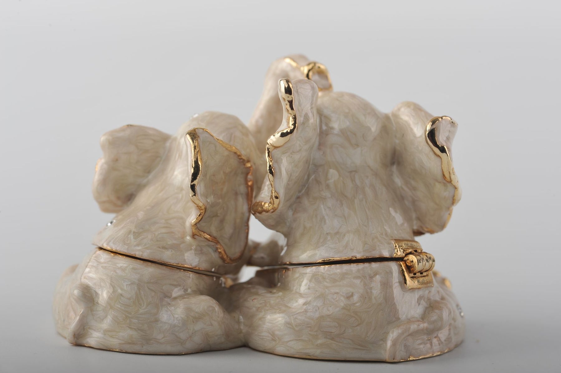 Keren Kopal Two White Elephants