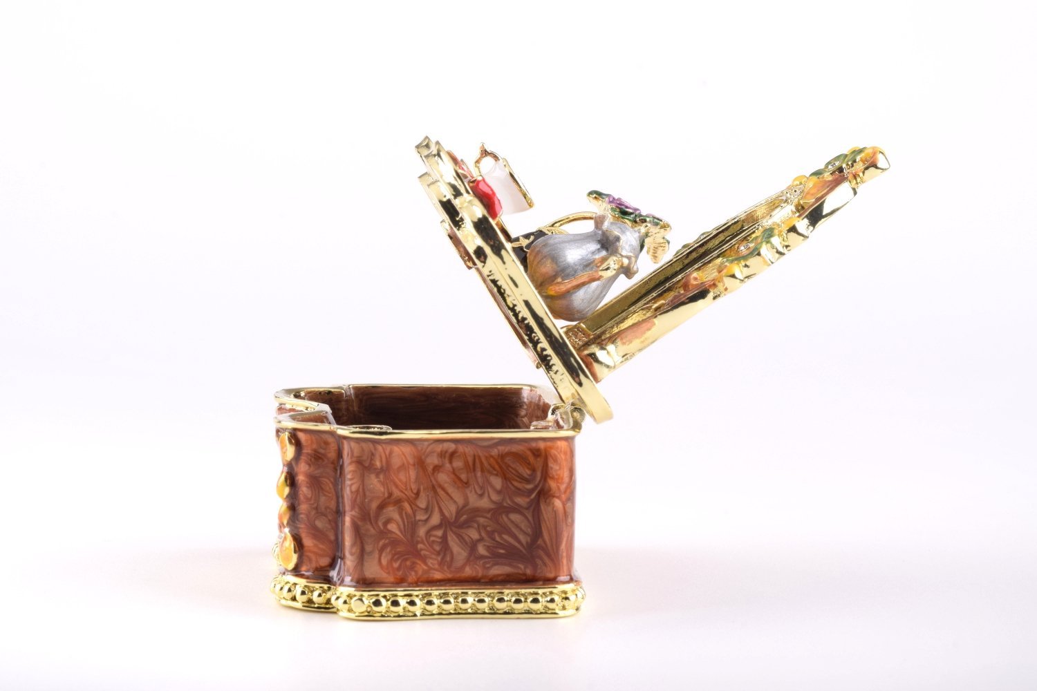 Keren Kopal Vanity Table