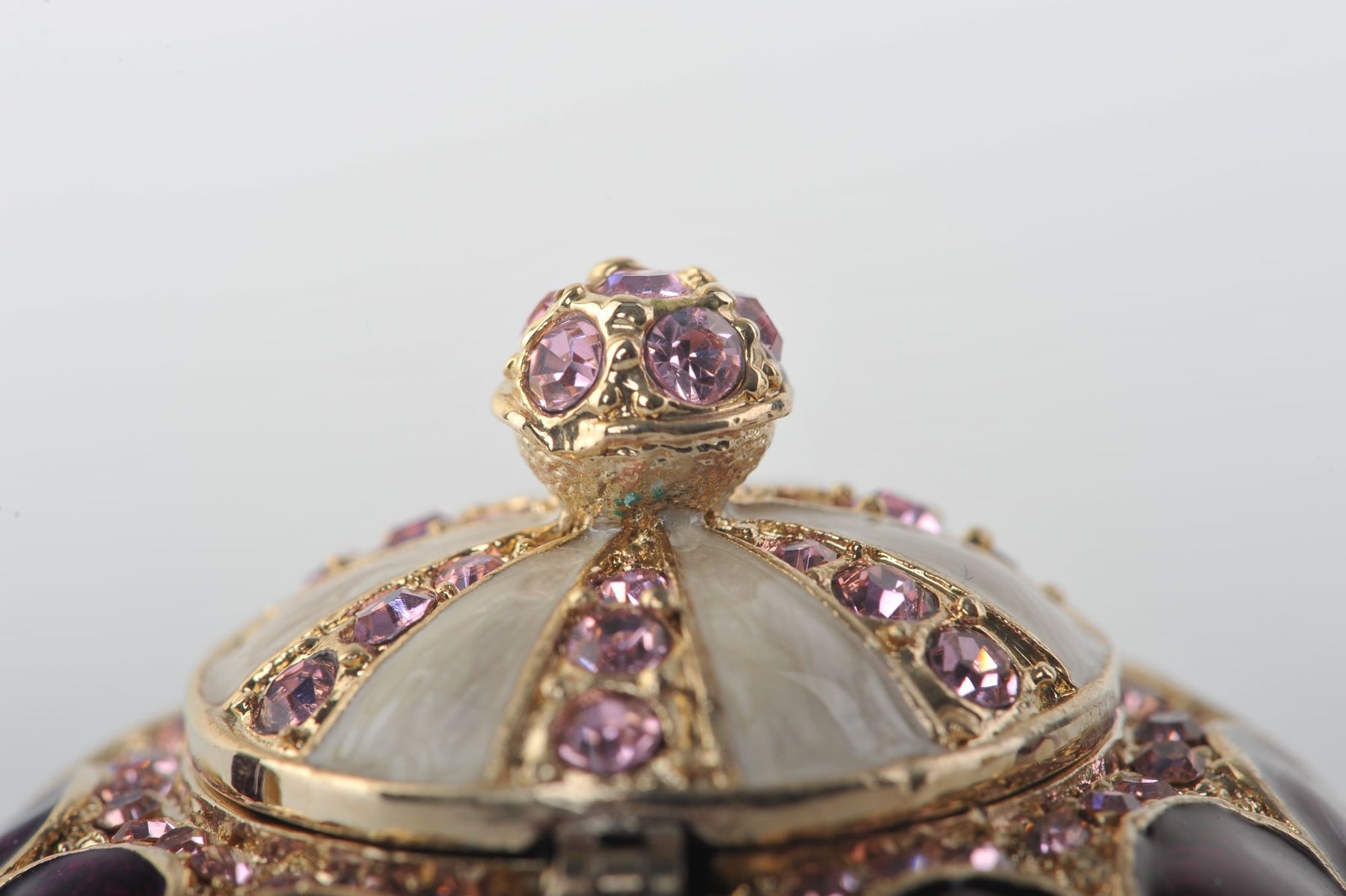 Keren Kopal White Teapot with Pink Roses