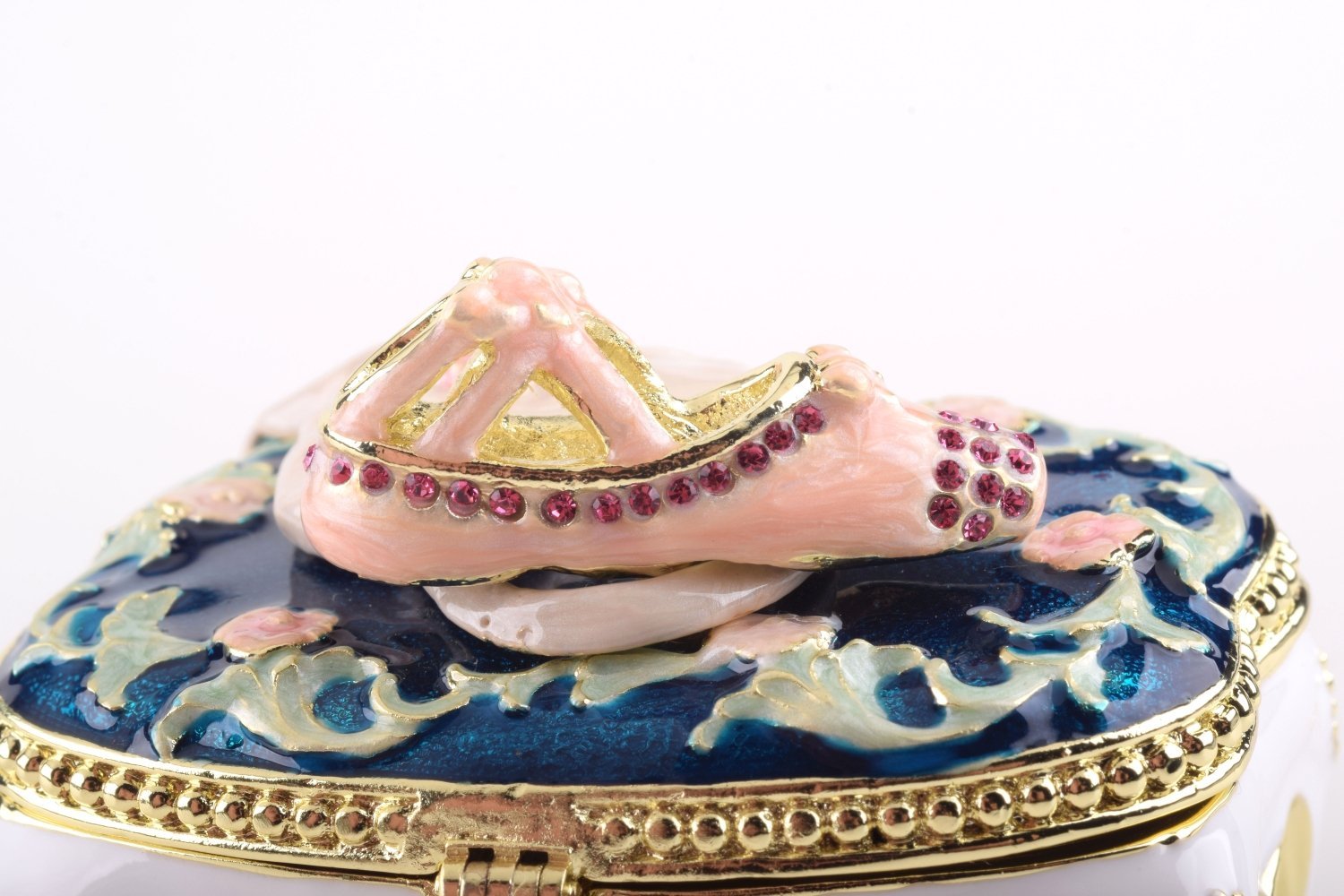 Keren Kopal White Vintage Chair