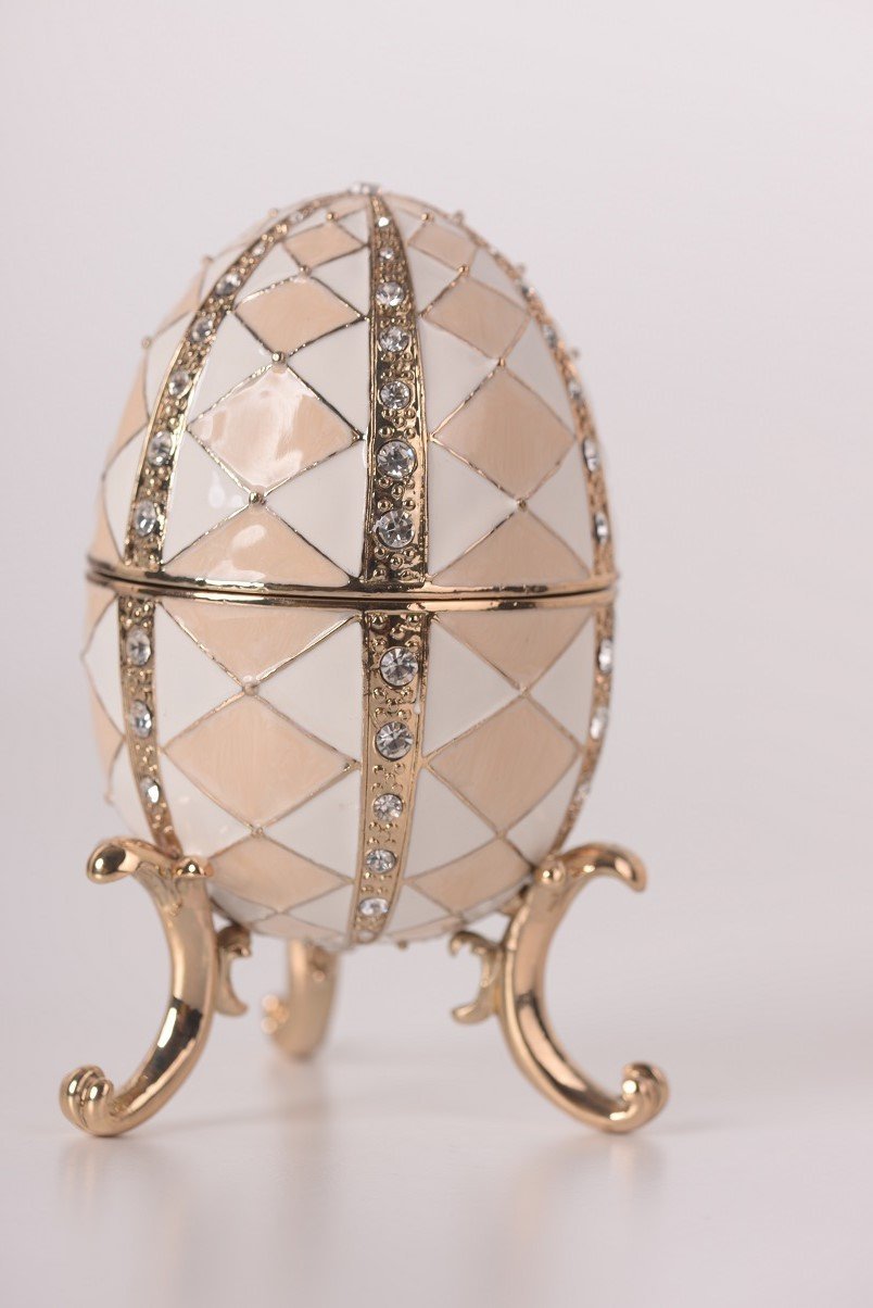 Keren Kopal White & Pink Music Playing Faberge Egg